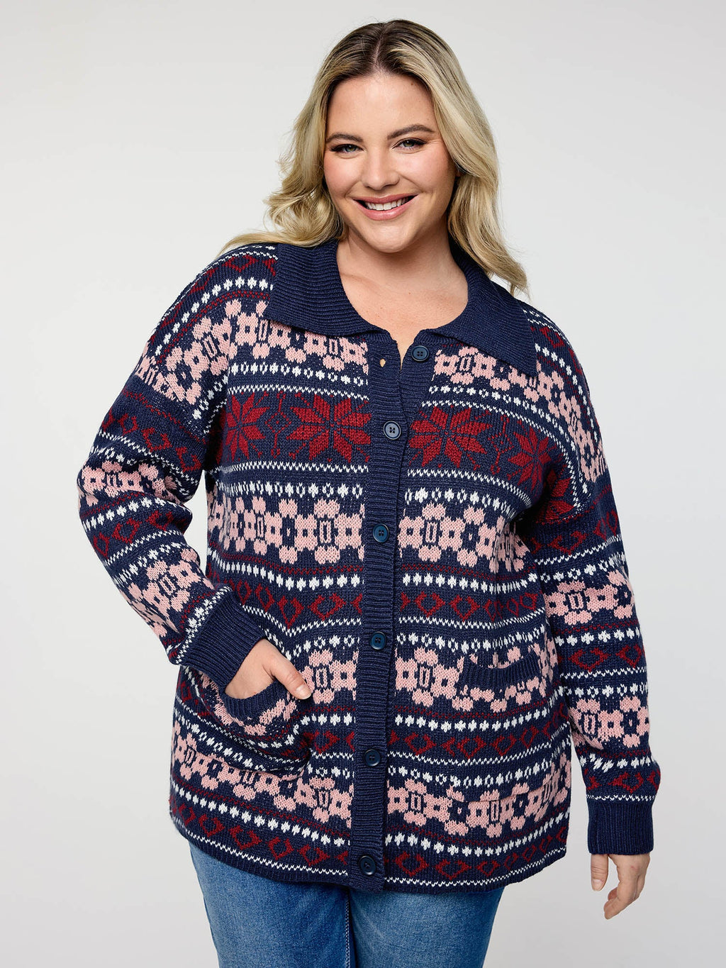 Geometric Pattern Patch Pocket Button Knit Cardigan