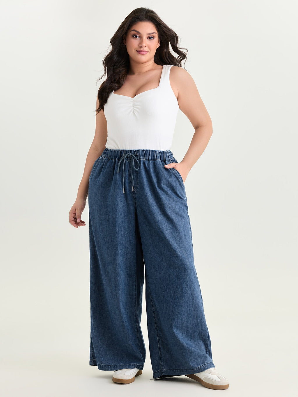 Drawstring Waist Wide-Leg Pocket Jeans