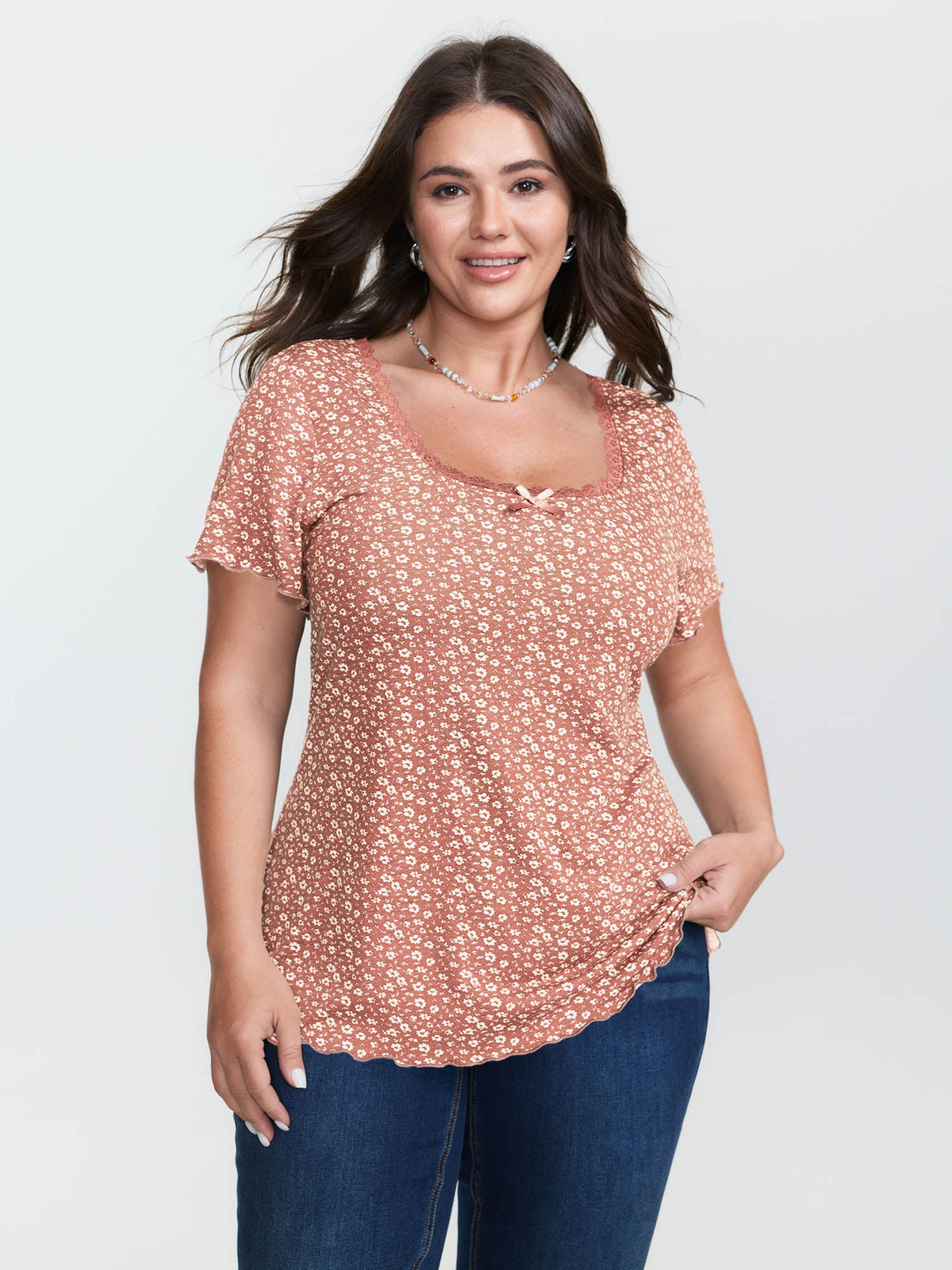 Floral Print Lace Neckline T-Shirt