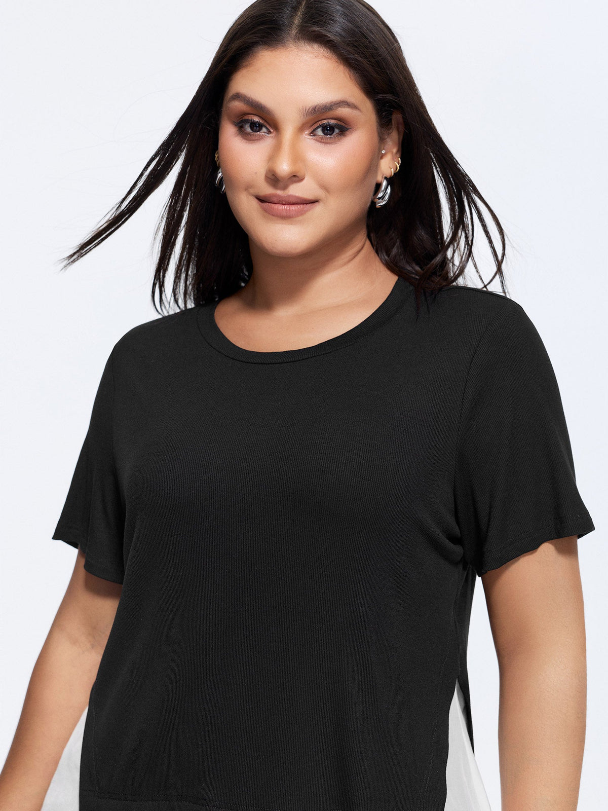 Color Contrast Layered Round Neck T-Shirt