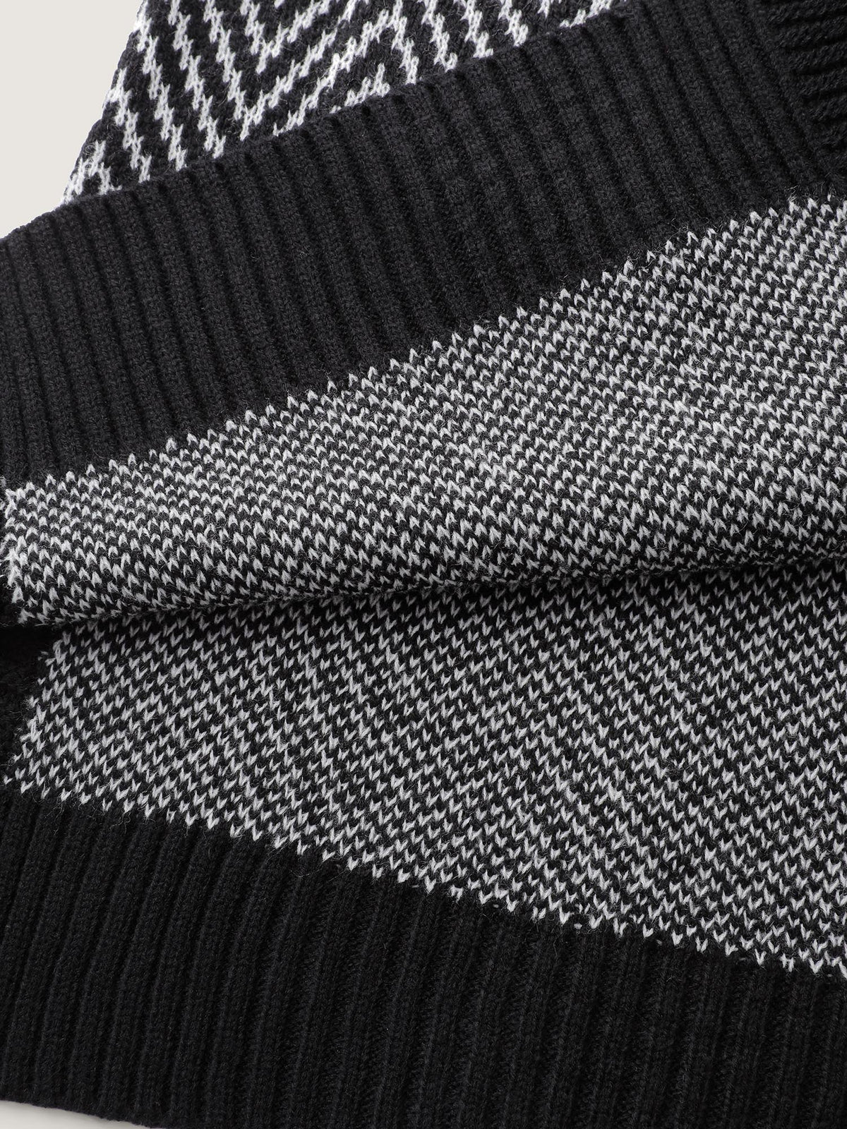 Geometric Pattern Pockets Open-Front Knit Cardigan