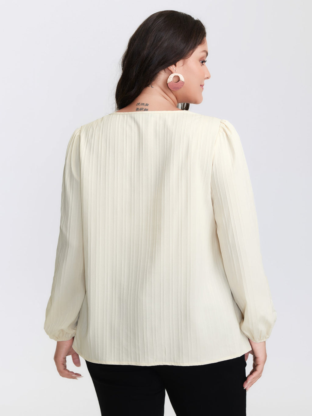 Lace Spliced Textured Lantern Sleeve Blouse