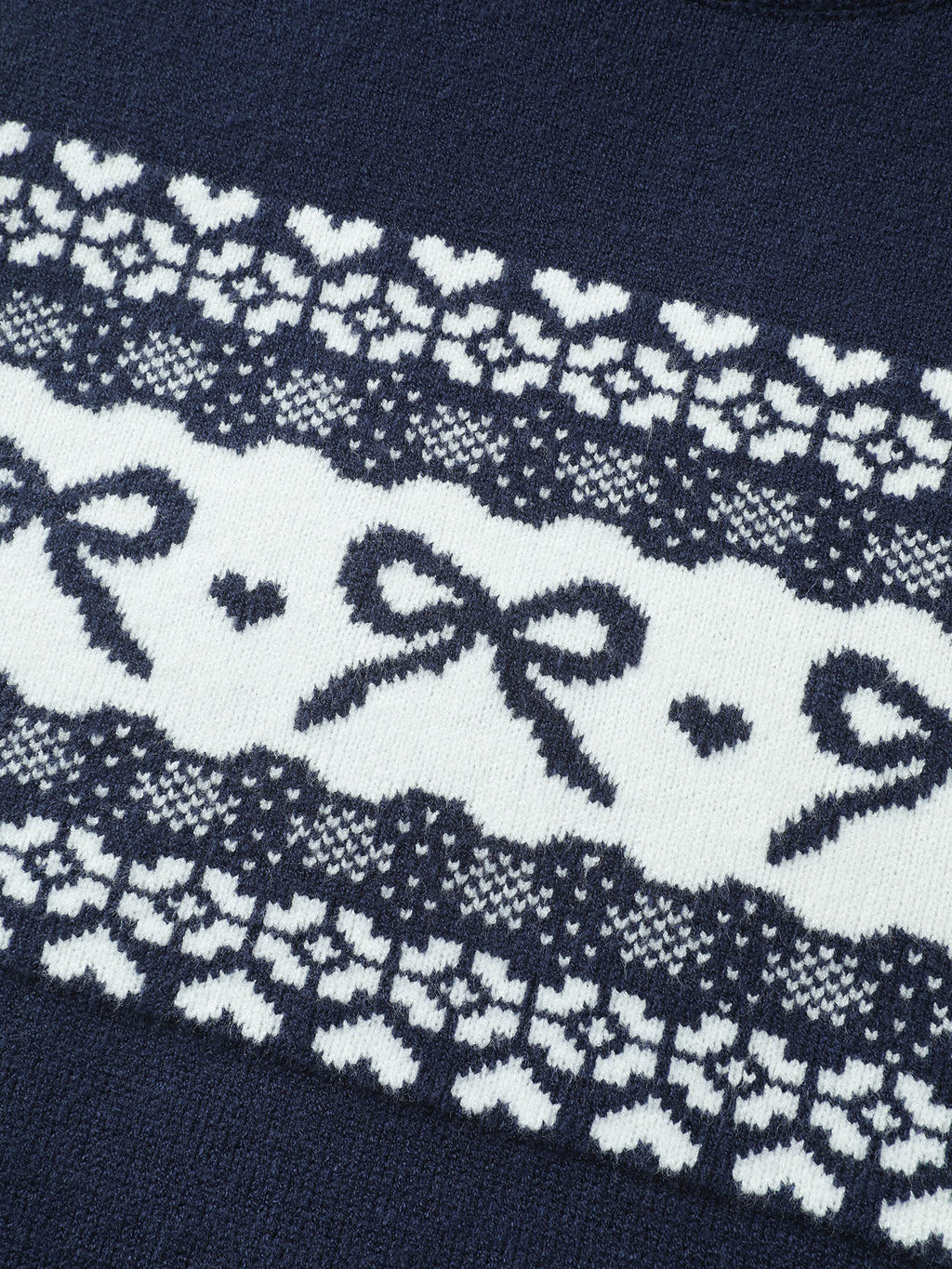 Supersoft Bow Pattern Jacquard Blend Pocket Pullover