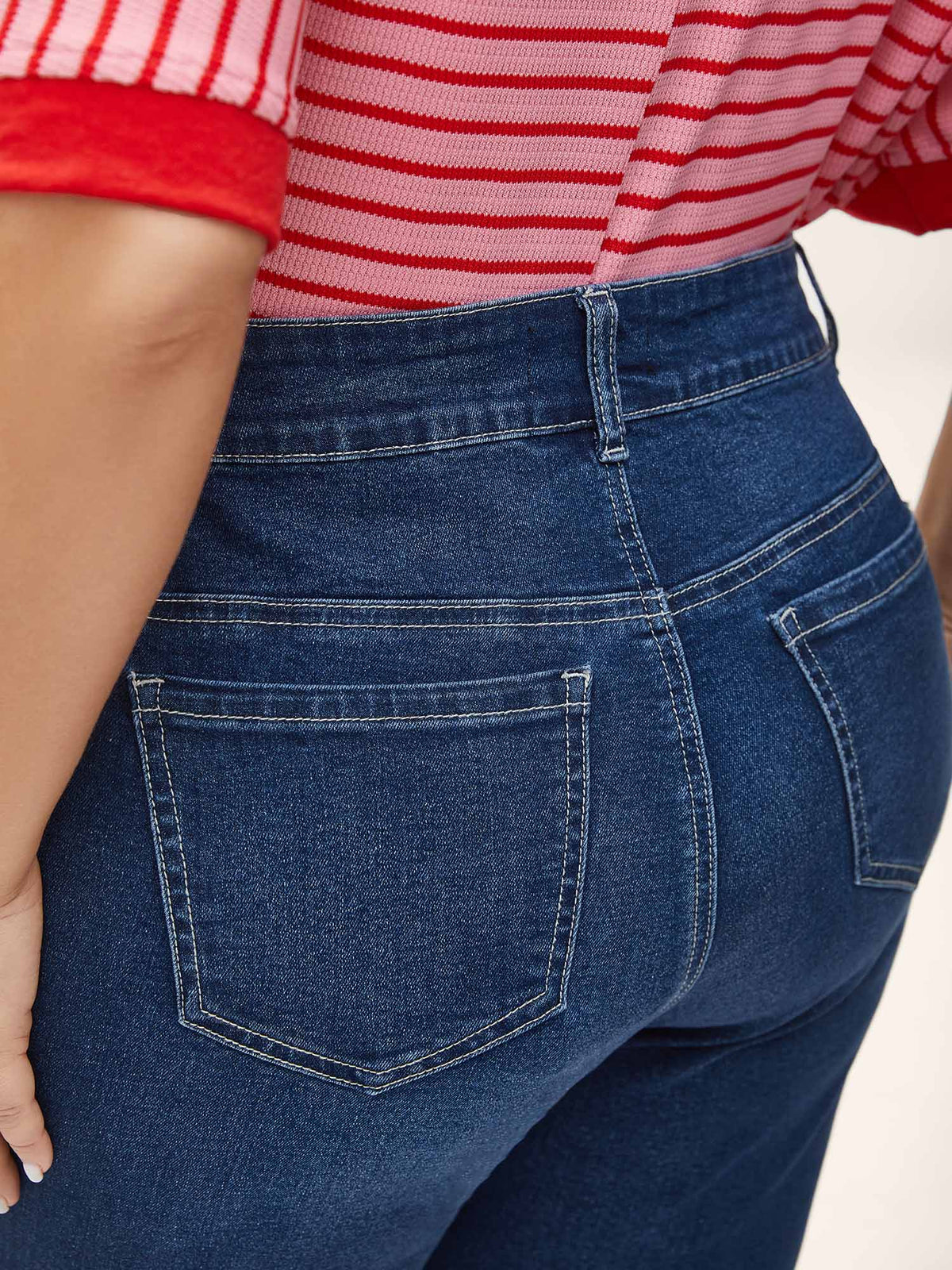 Curve-Friendly Moderate Stretch Skinny-Fit Jeans