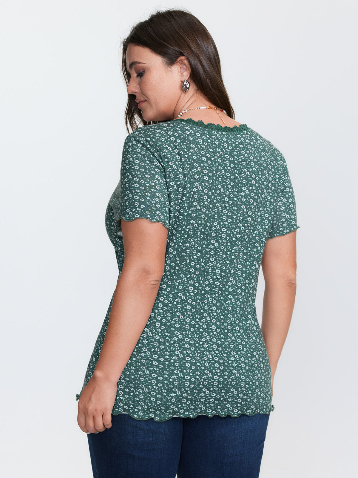 Floral Print Lace Neckline T-Shirt