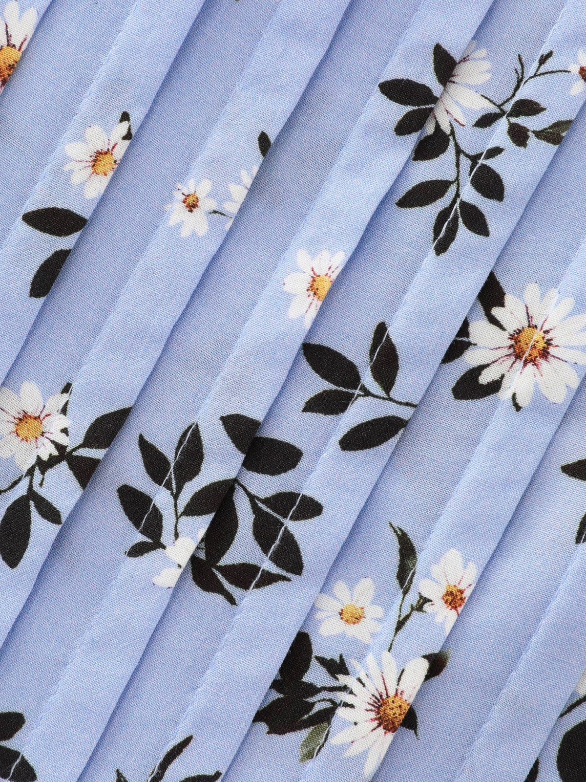 Floral Print Toothpick Pleat Blouse