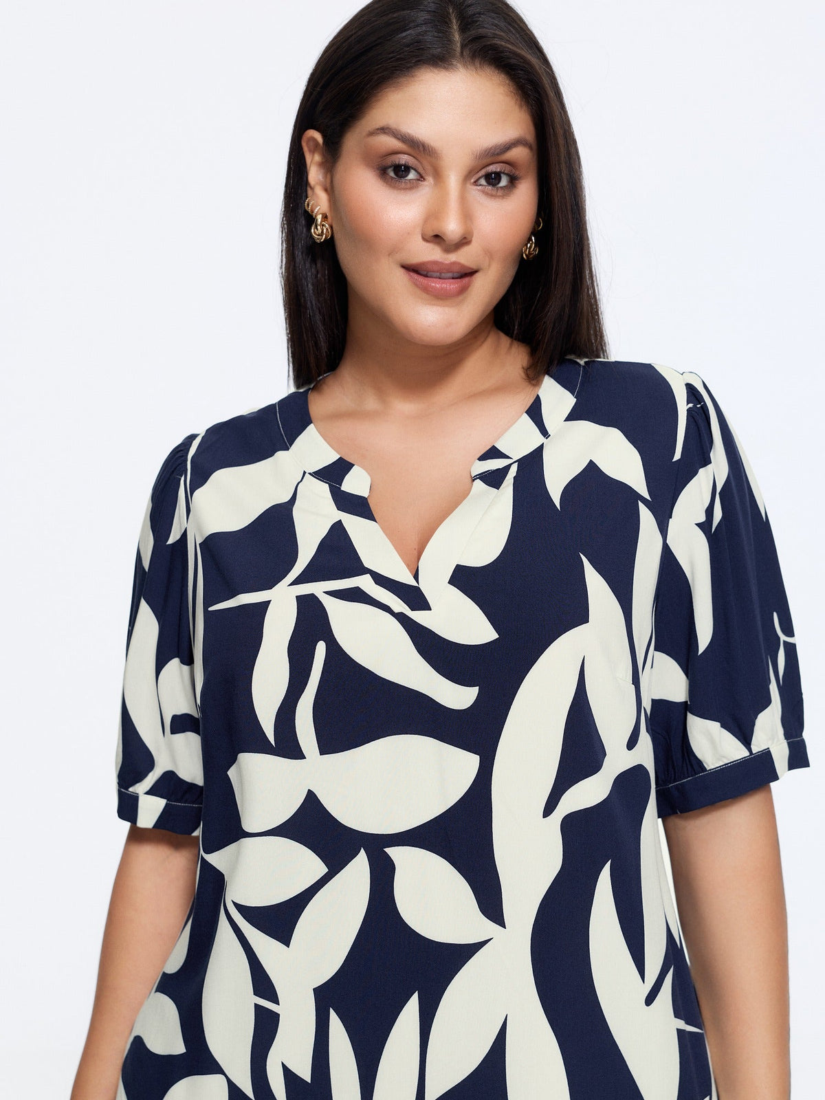Abstract Print Puff Sleeve Blouse