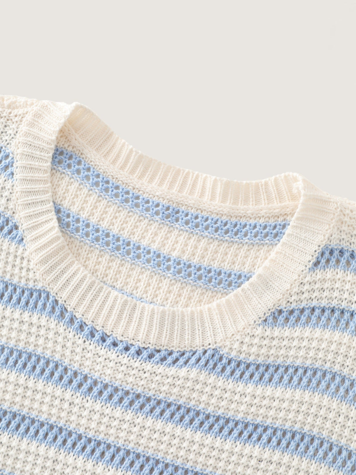 Texture Strip Cut Out Short Sleeve Pullover