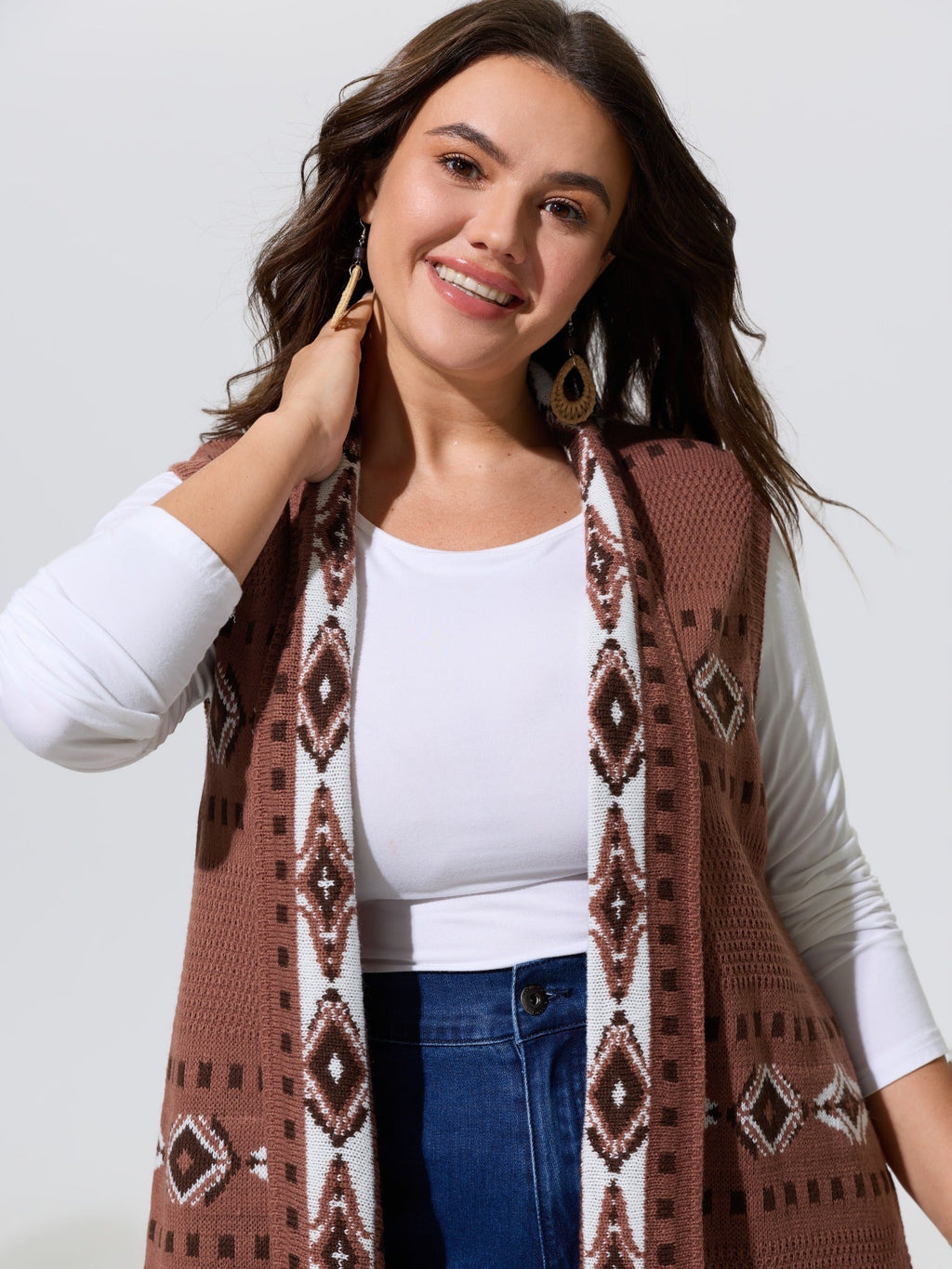 Geometric Jacquard Fringe Hem Sweater Vest