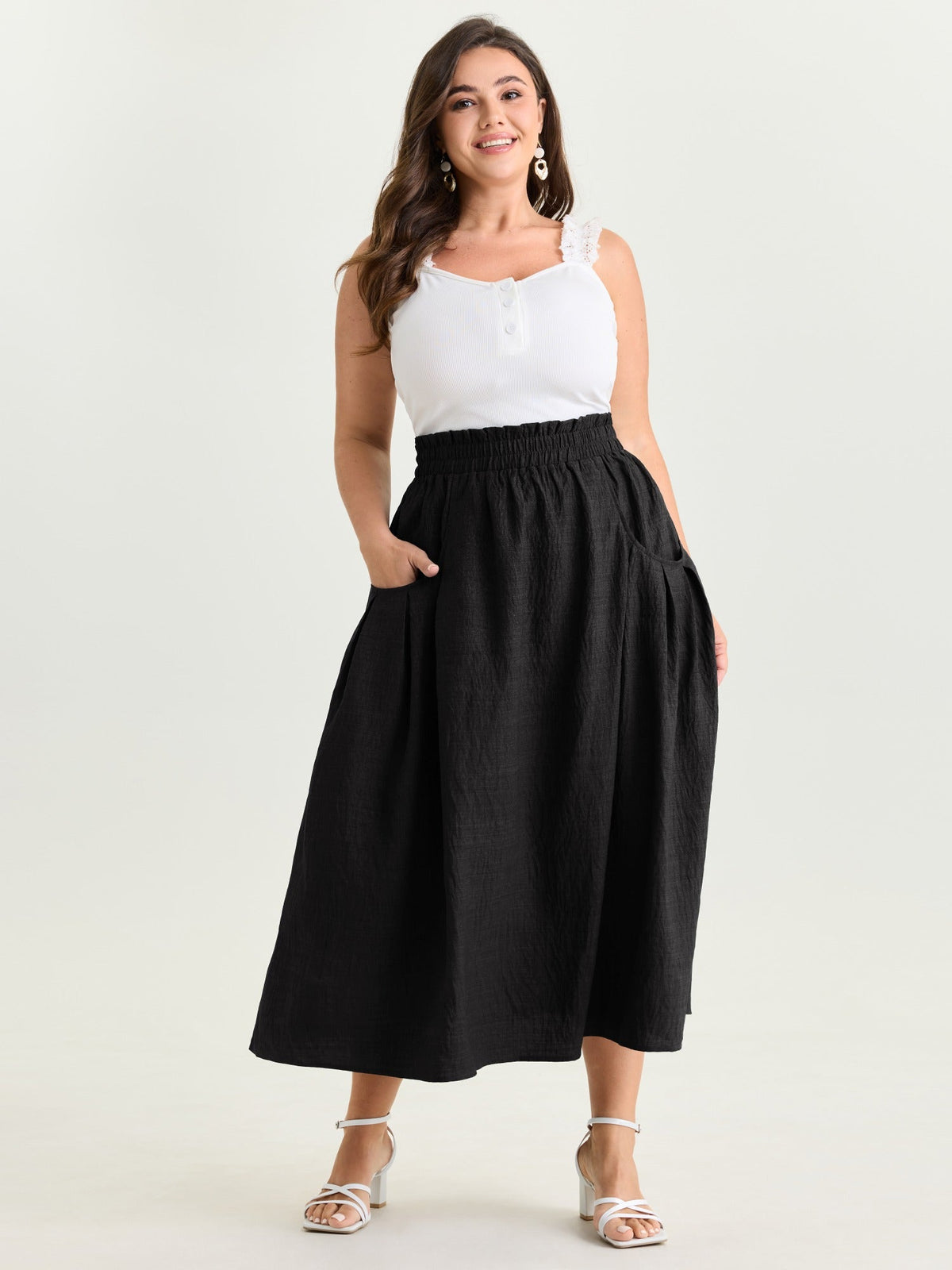 Drop Pockets Pleated Maxi Skirt