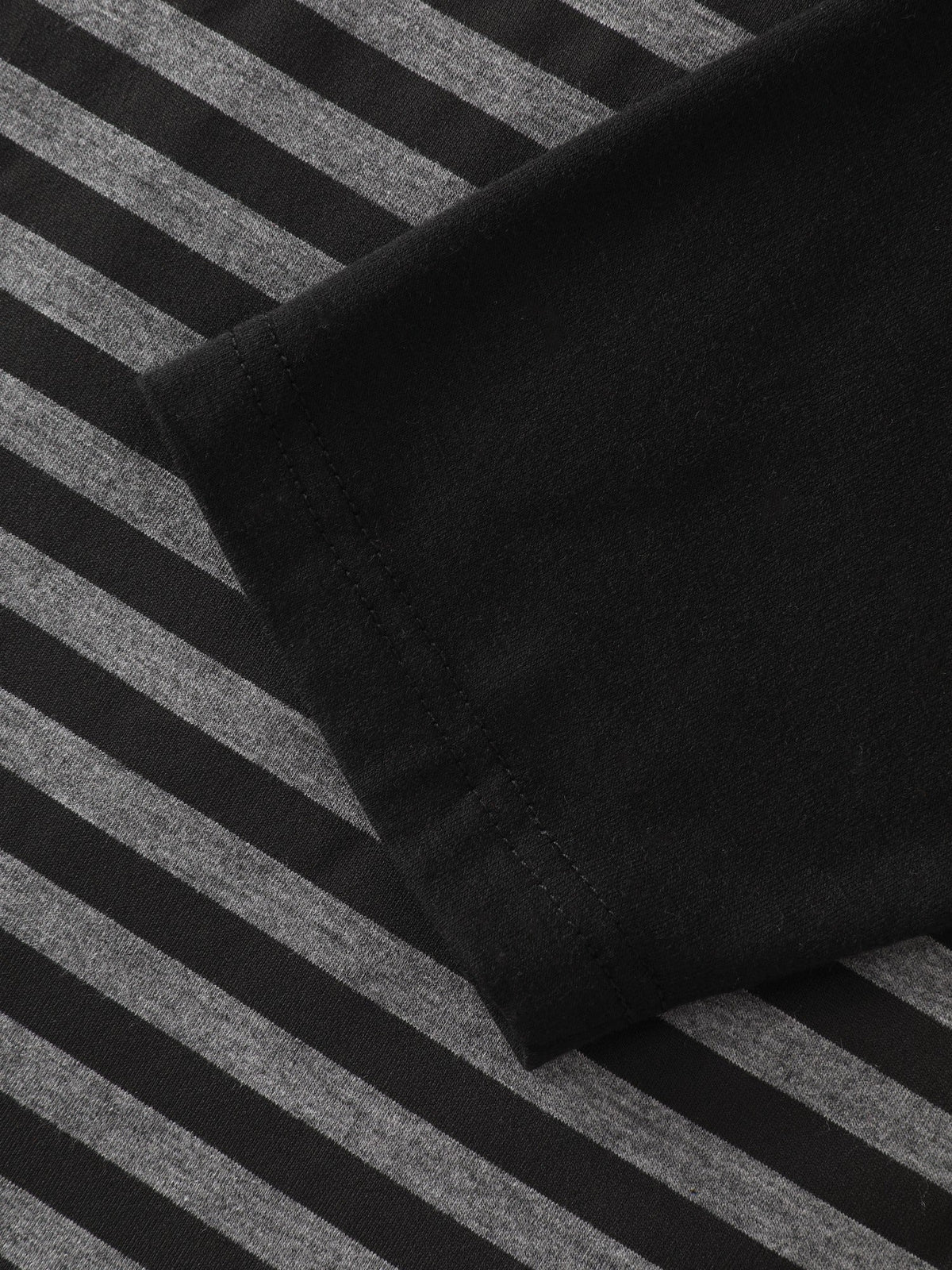 Stripe Contrast Crew Neck Curved Hem T-Shirt