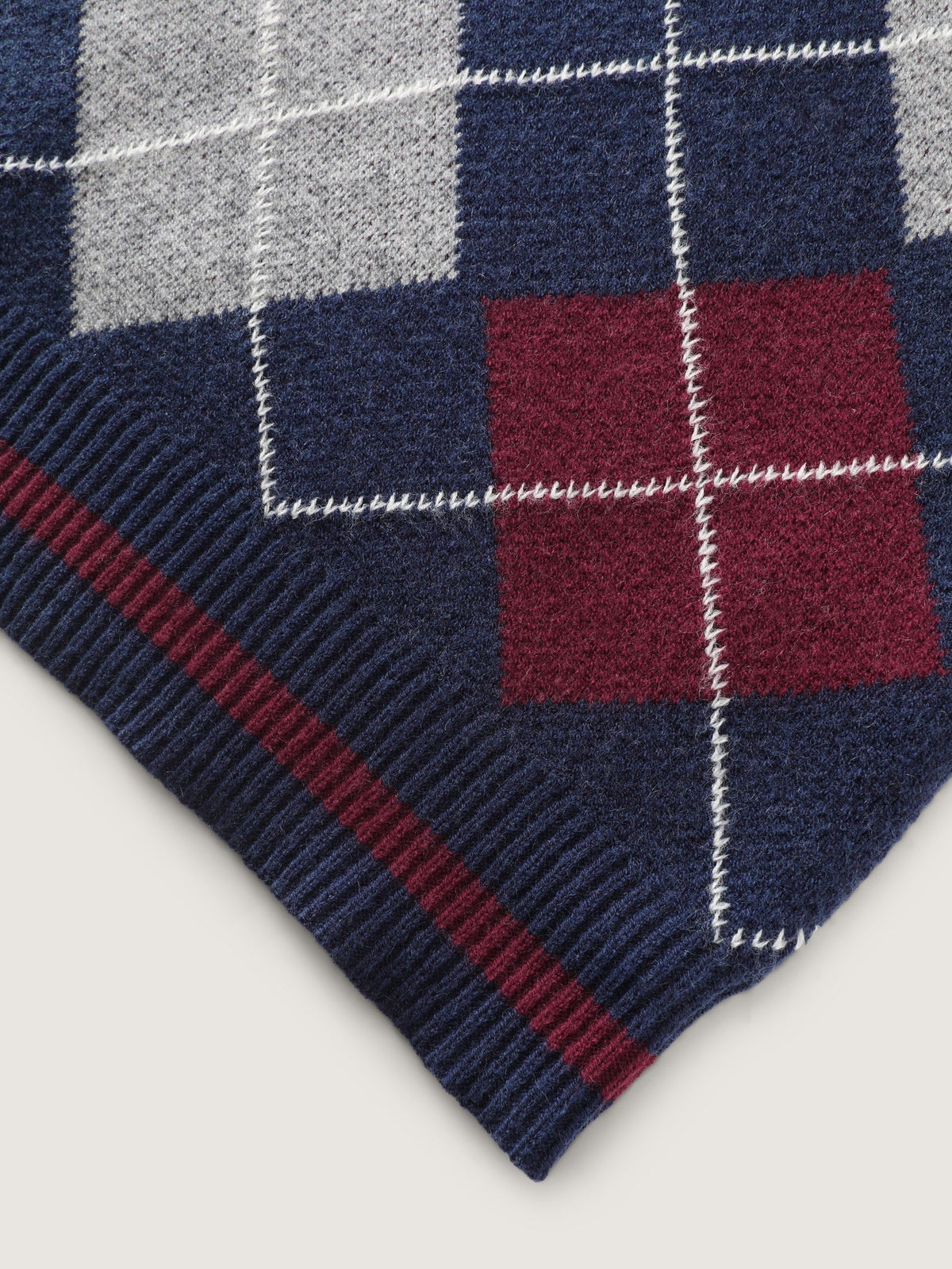 Argyle Color Contrast Sweater Vest
