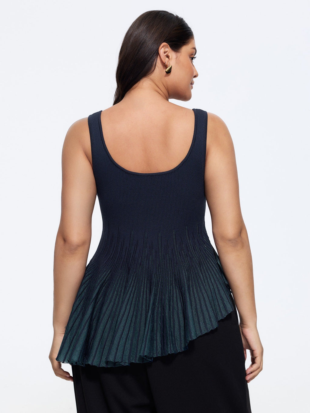 Gradient Pleated Asymmetrical Ruffle Hem Sweater Vest