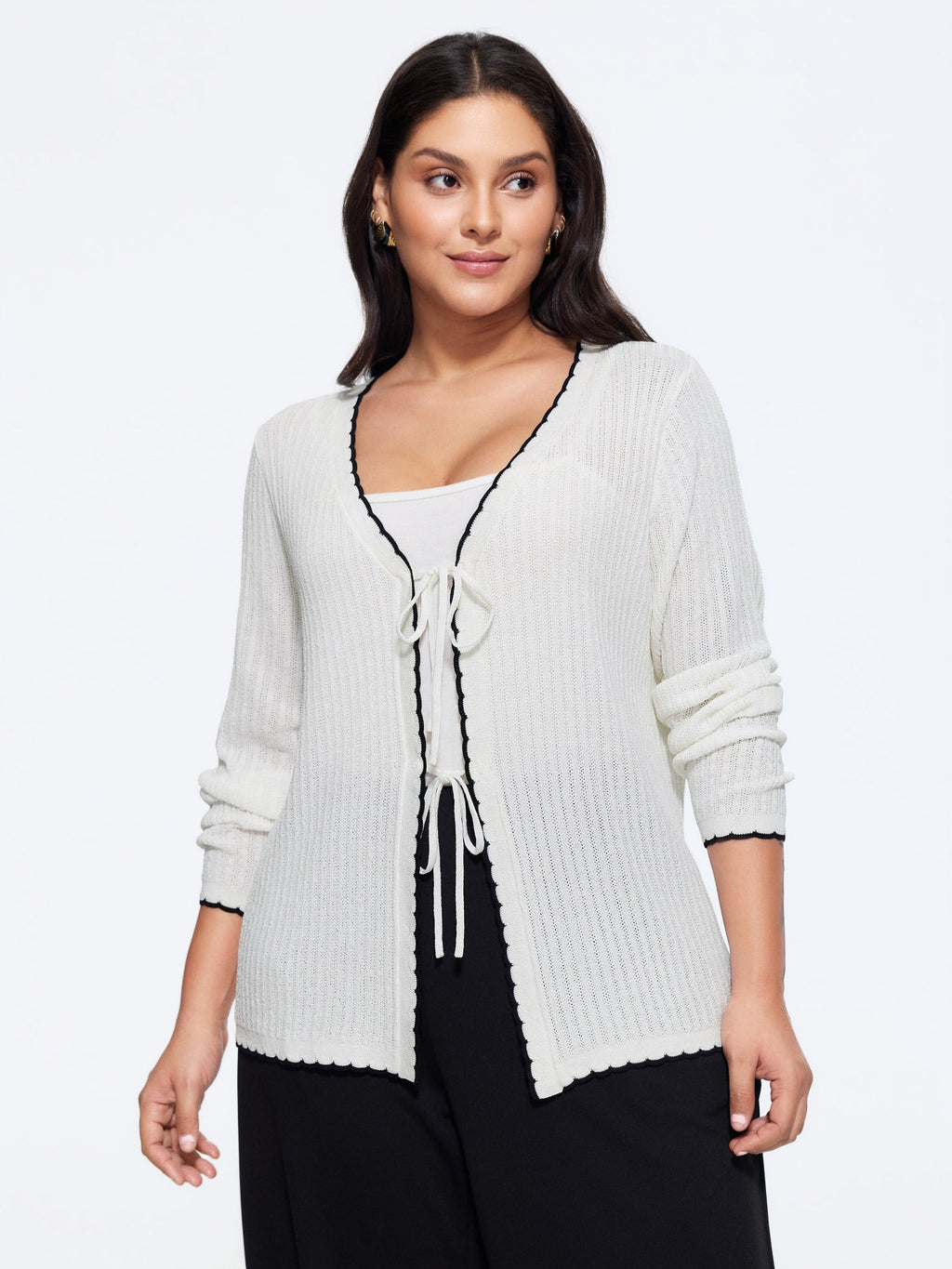 Scalloped Contrast Trim Tie‑Front Cut Out Cardigan