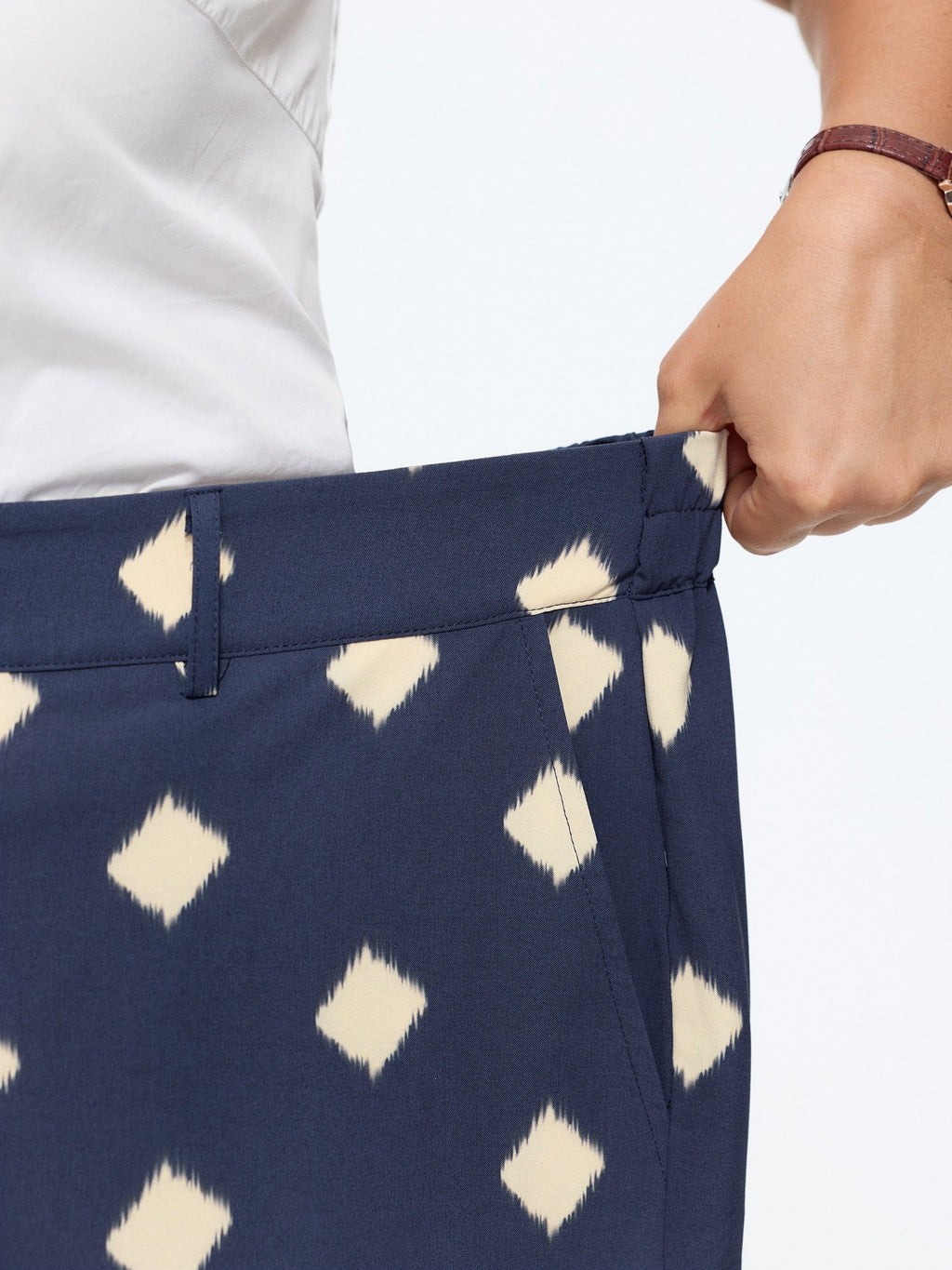 Geometric Print Pocket Wide Leg Pants