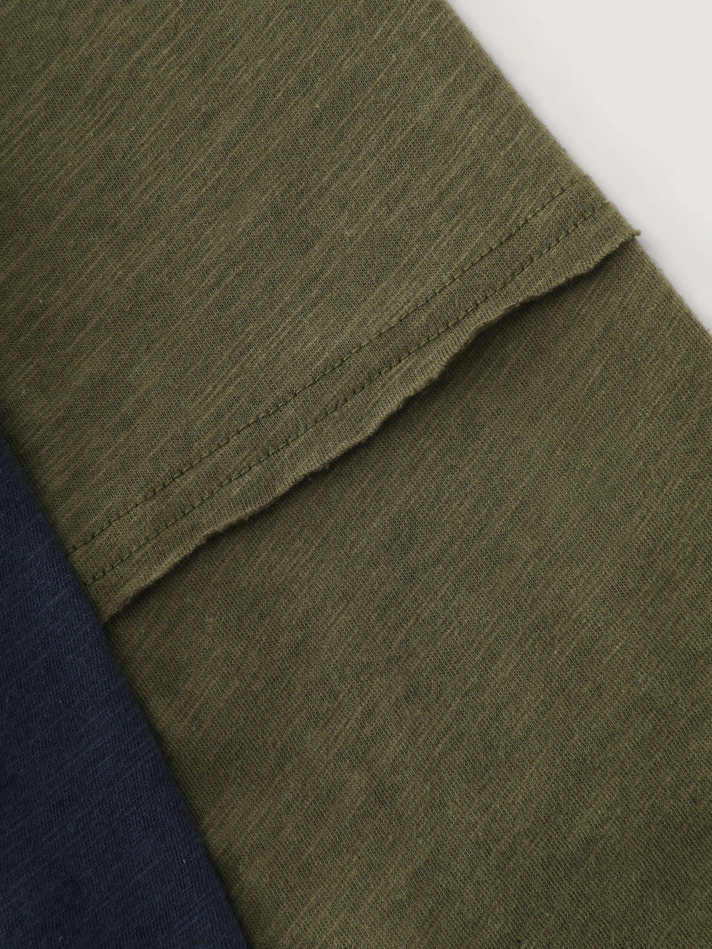 Cotton Contrast Trim Raglan Sleeve T‑Shirt