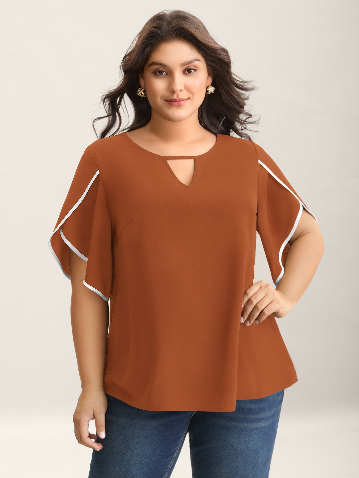 Color Contrast Petal Sleeve Shirt
