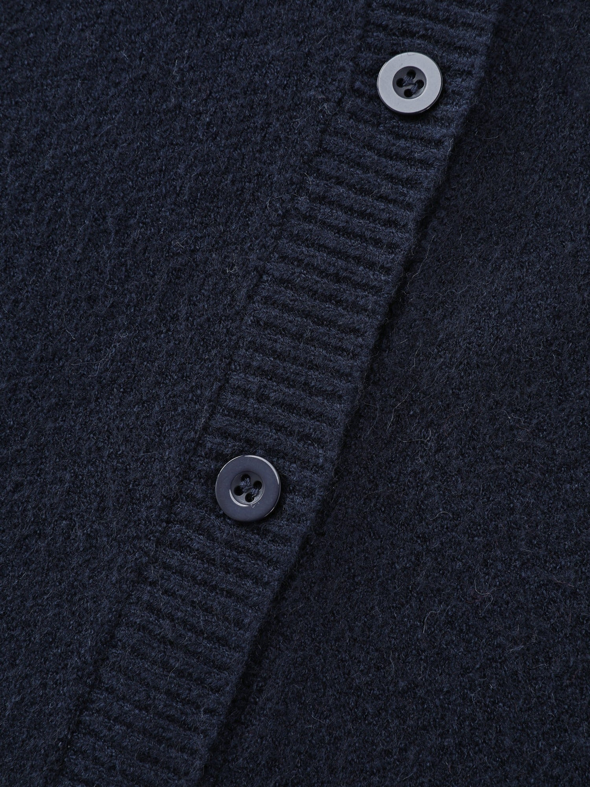 Supersoft Starfish Shell Jacquard Button Front Cardigan