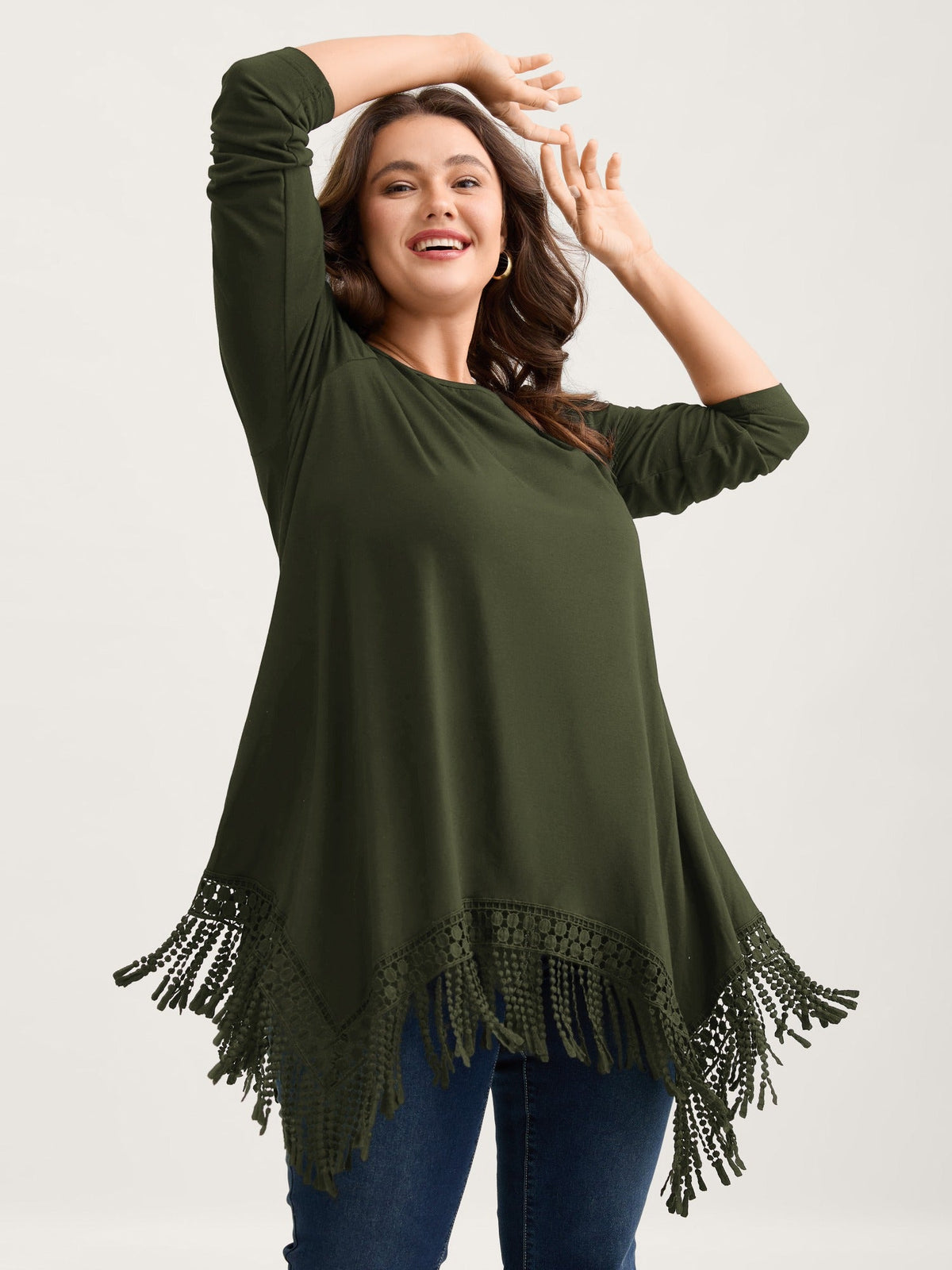 Solid Tassels Trim Pocket Asymmetrical Hem T-shirt