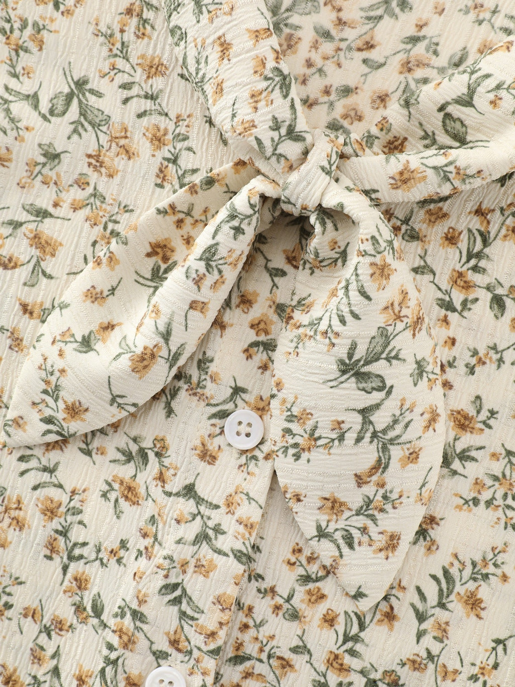 Ditsy Floral Print Bow Tie Button‑Down Blouse