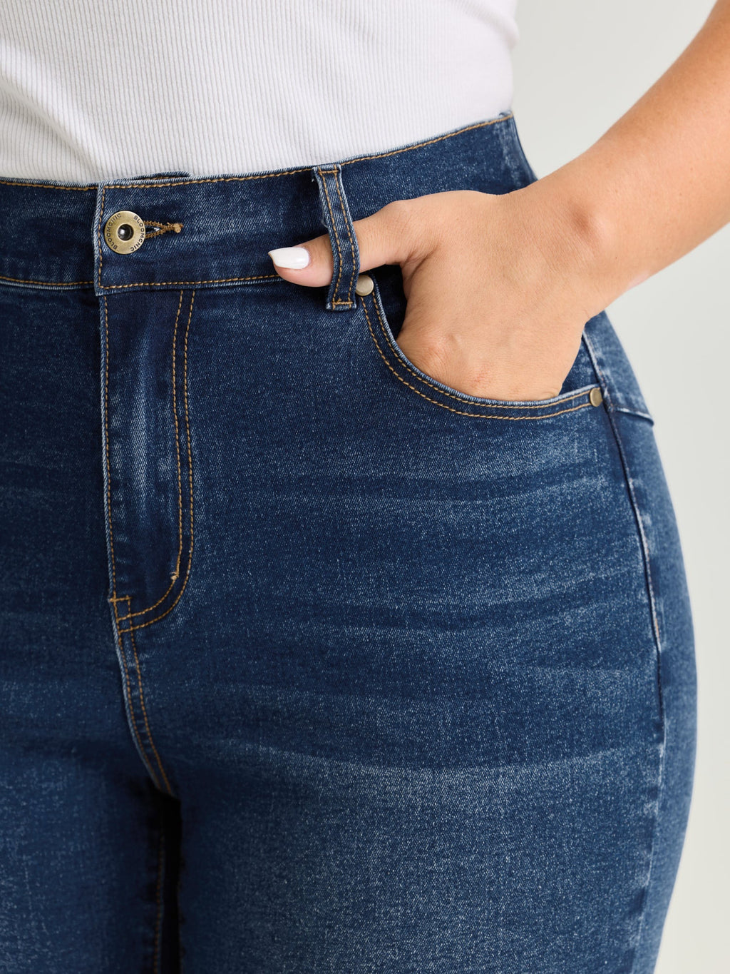 Hip Lifting No Gap Waist Skinny-Fit Denim Shorts