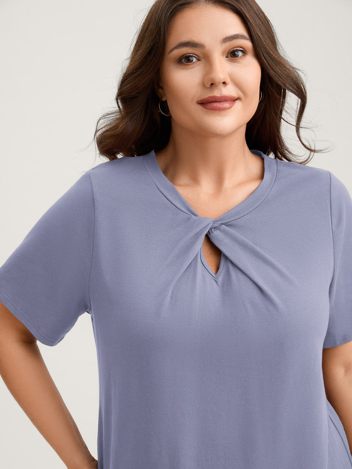 Knotted Cut-Out Neckline Solid T-Shirt