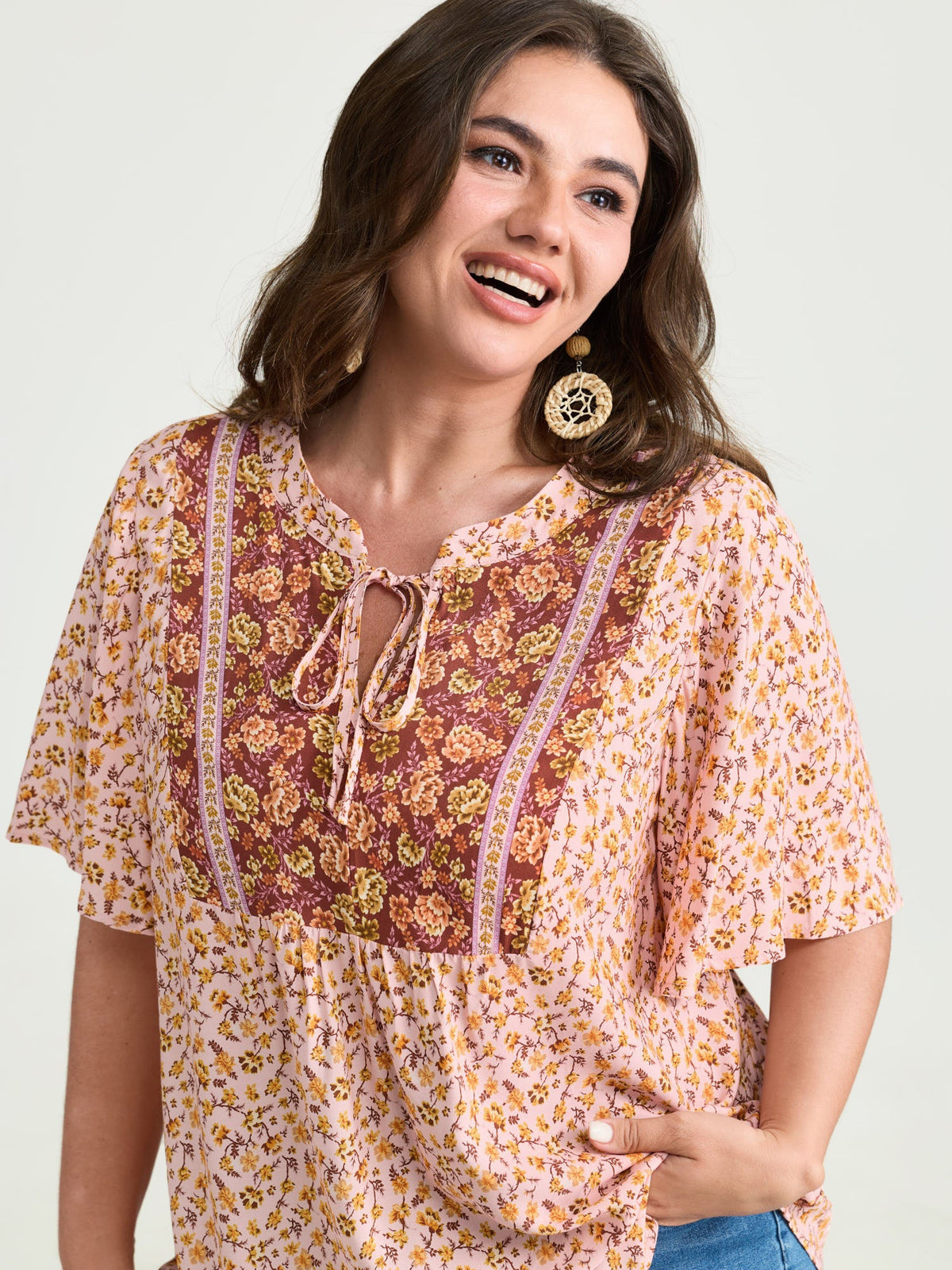 Micro Floral Print Drawstring Neckline Contrast Blouse