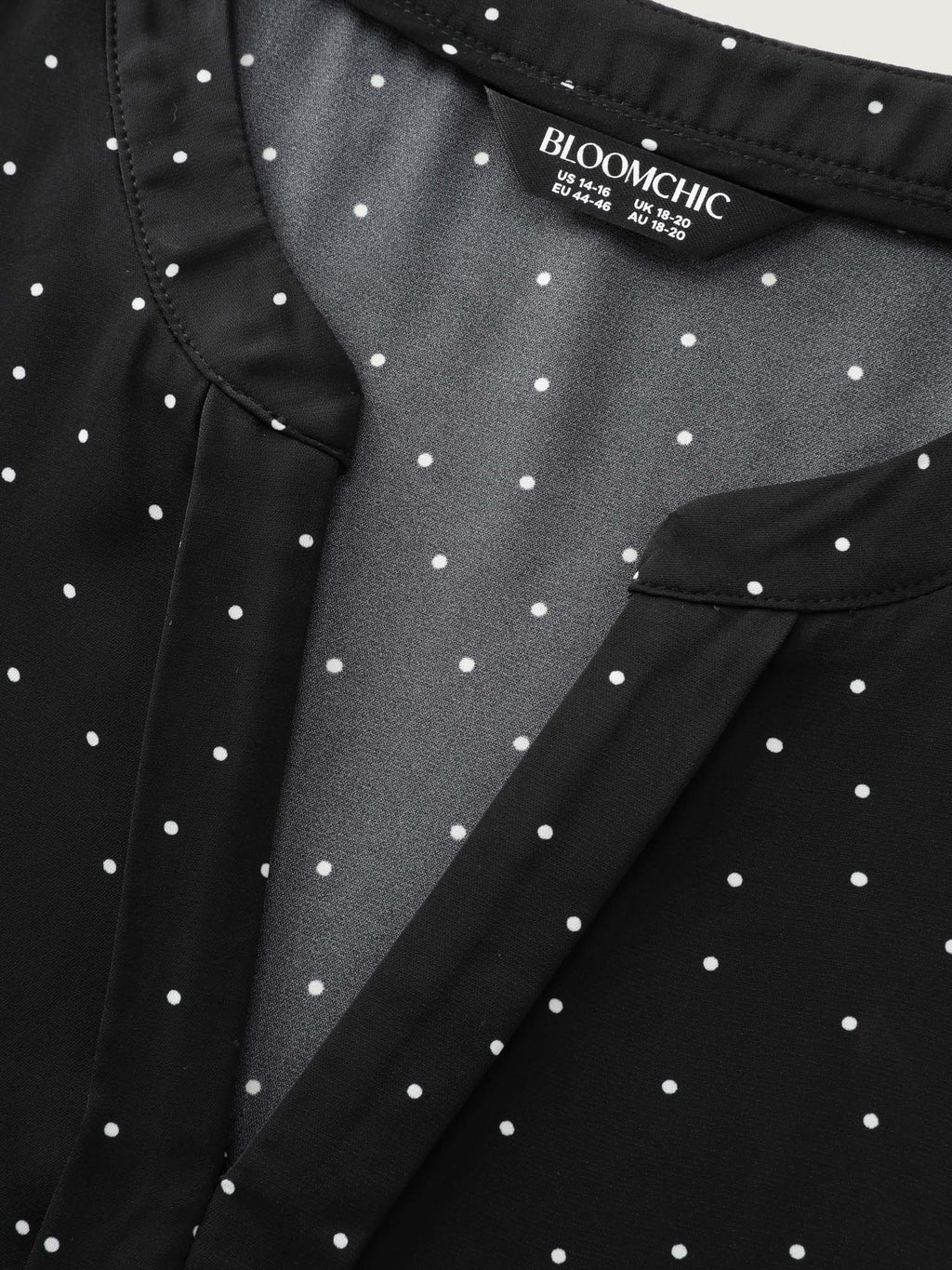 Micro Dots Charm Pleated Blouse