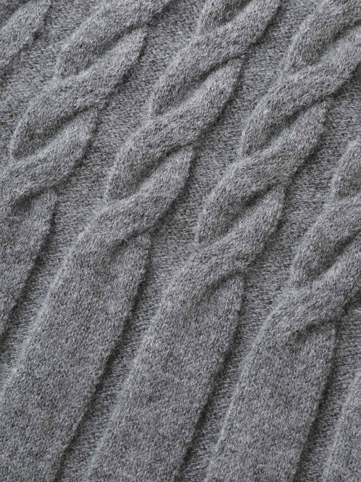 Cable Knit Round Neck Button Knit Cardigan