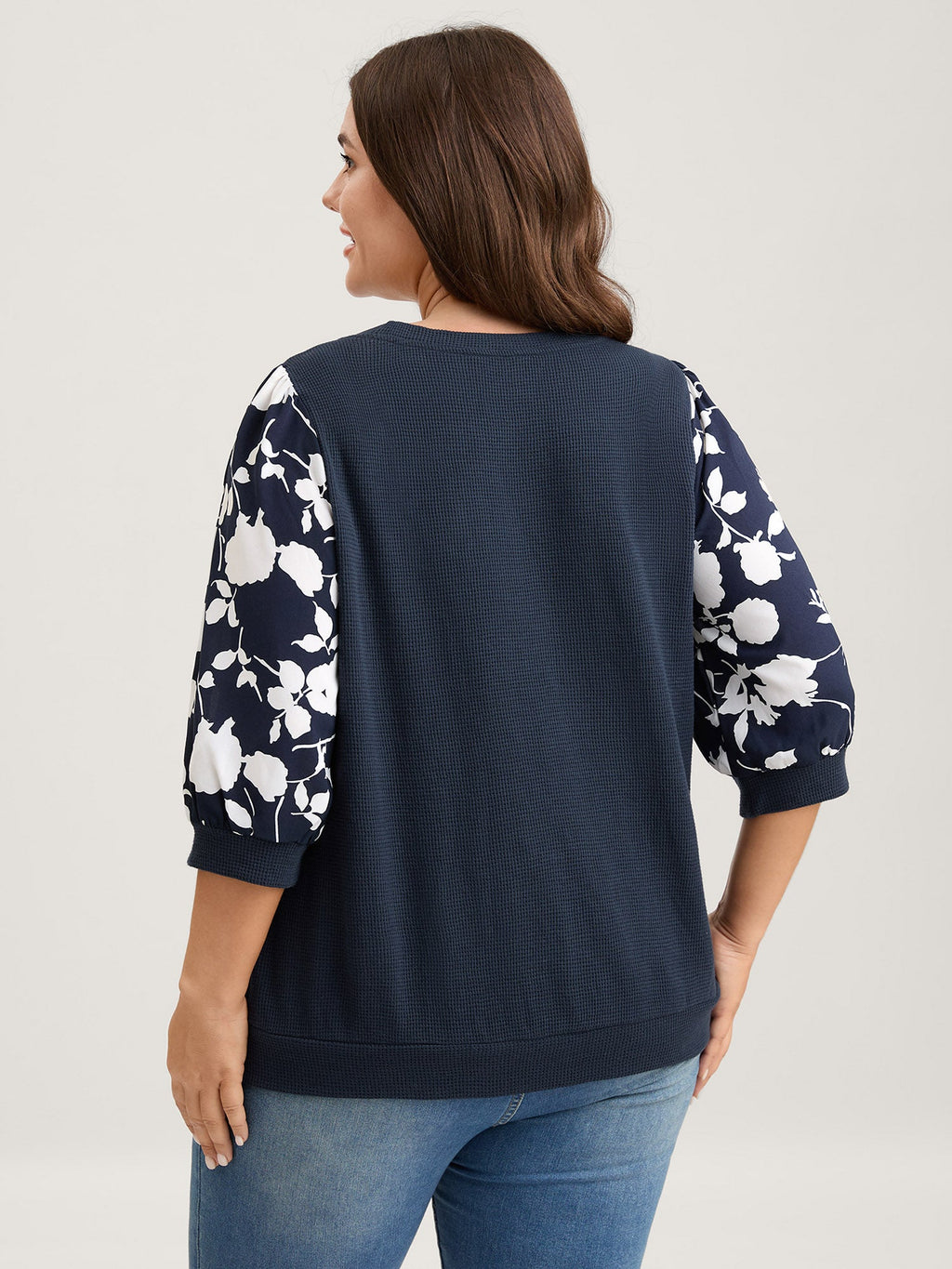 Textured Floral Puffy Sleeve Sweatshirt