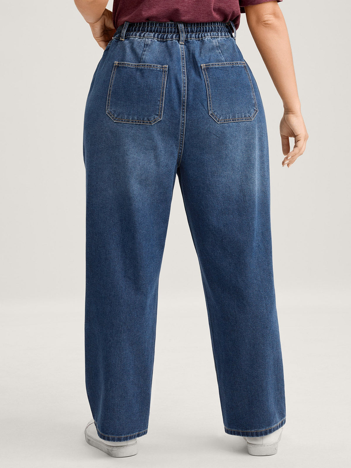 Layered Pockets Elastic Waistband Straight-Leg Jeans