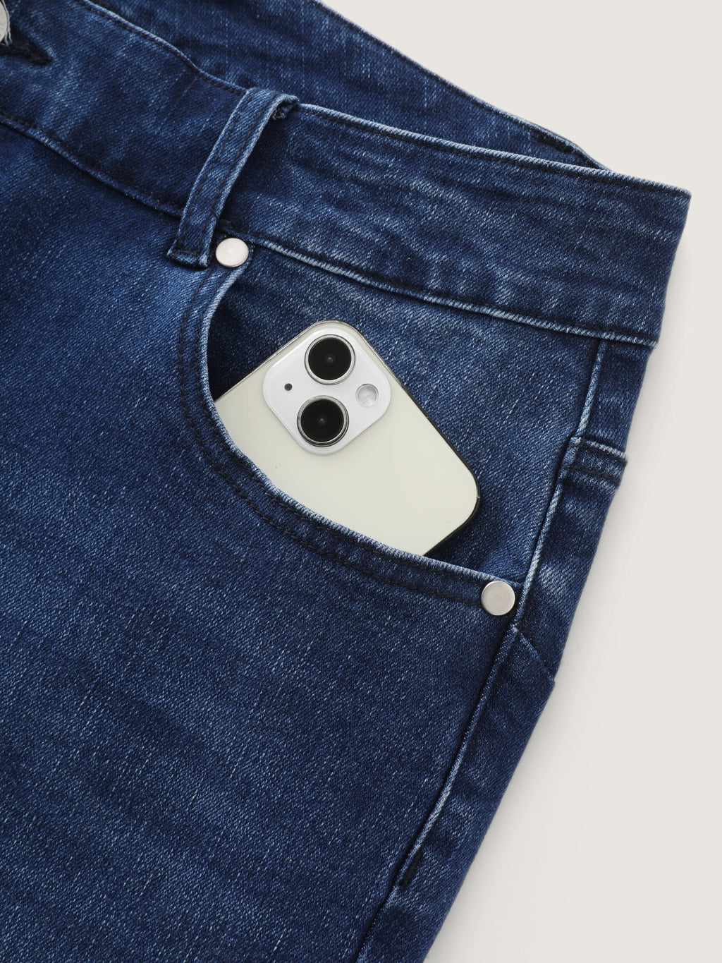 Butt-Lifting Straight-Leg Mid-Rise Jeans