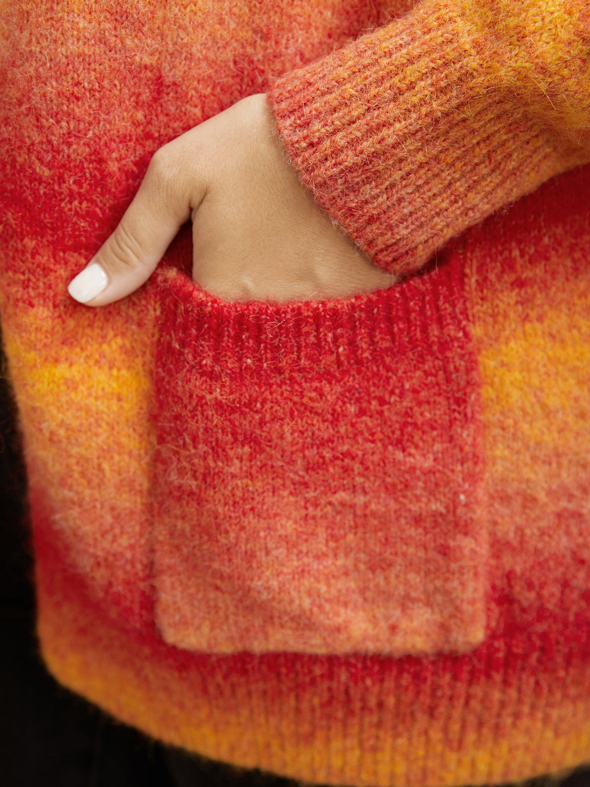 Ombre Contrast Patch Pocket Cardigan