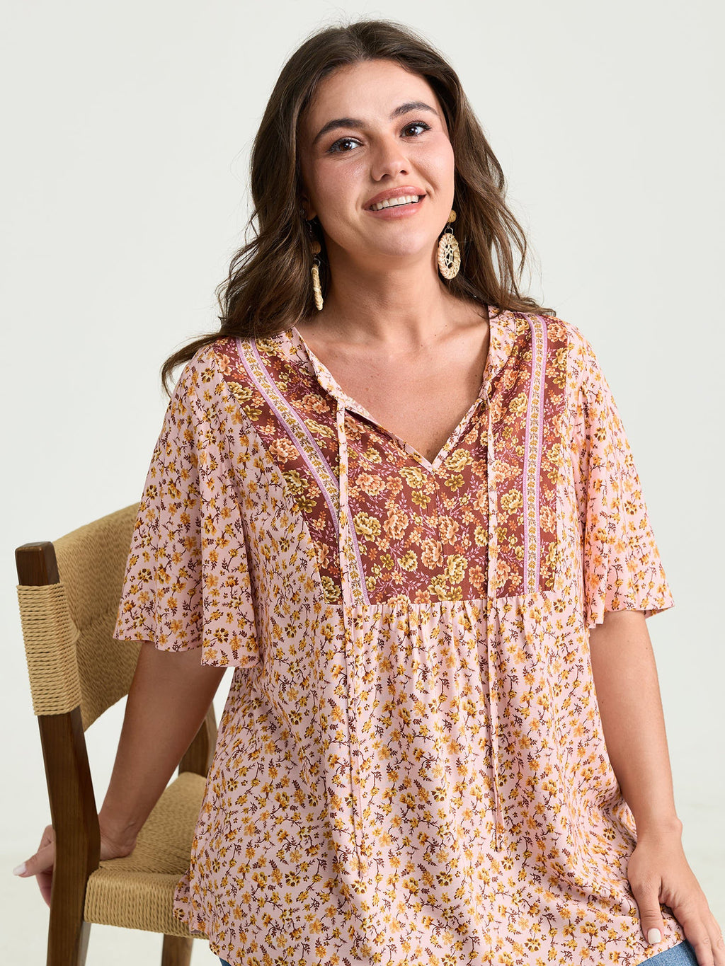 Micro Floral Print Drawstring Neckline Contrast Blouse