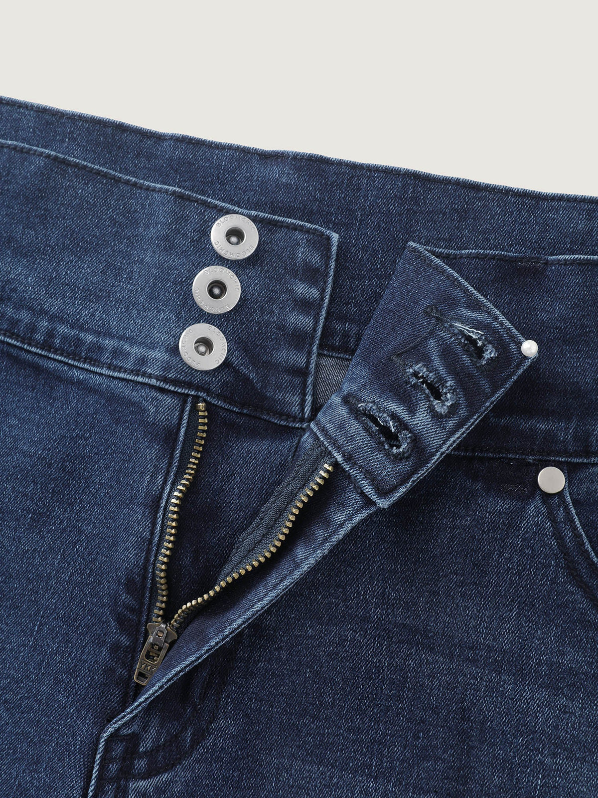 Stretchy Shirred Waist Cropped Jeans
