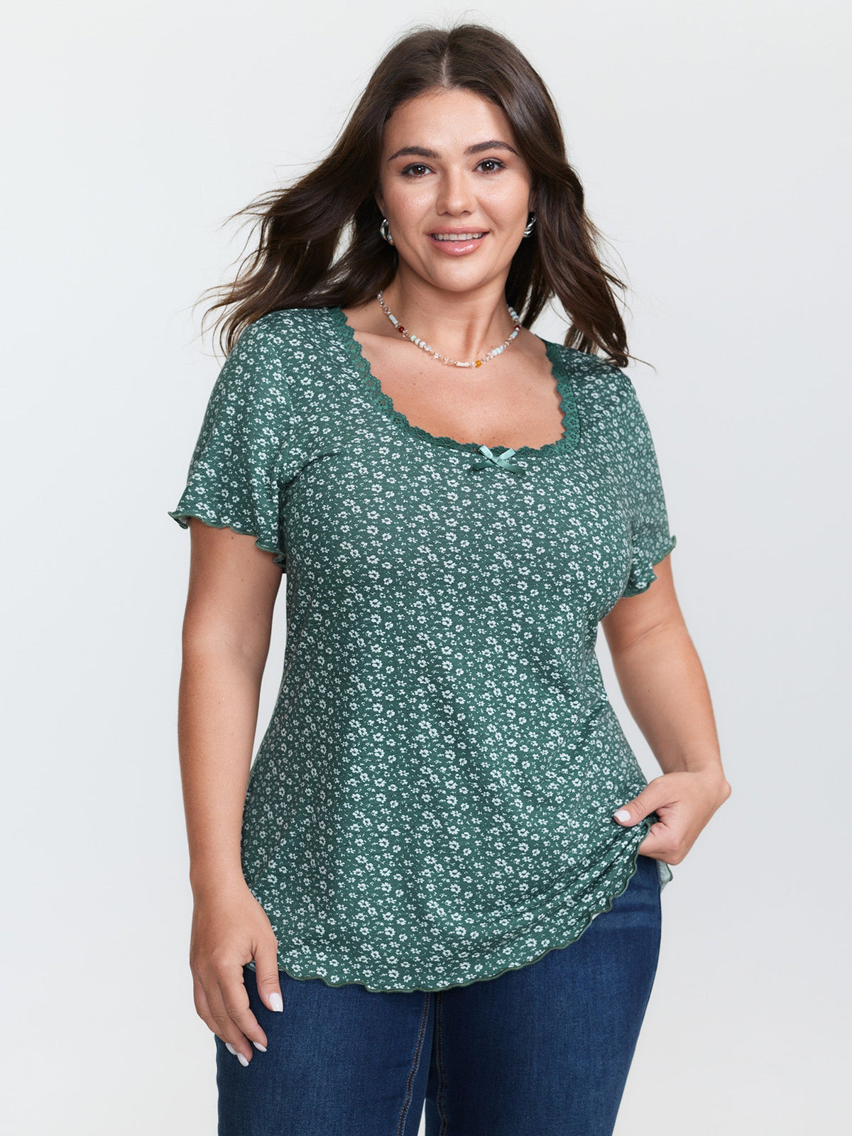 Floral Print Lace Neckline T-Shirt