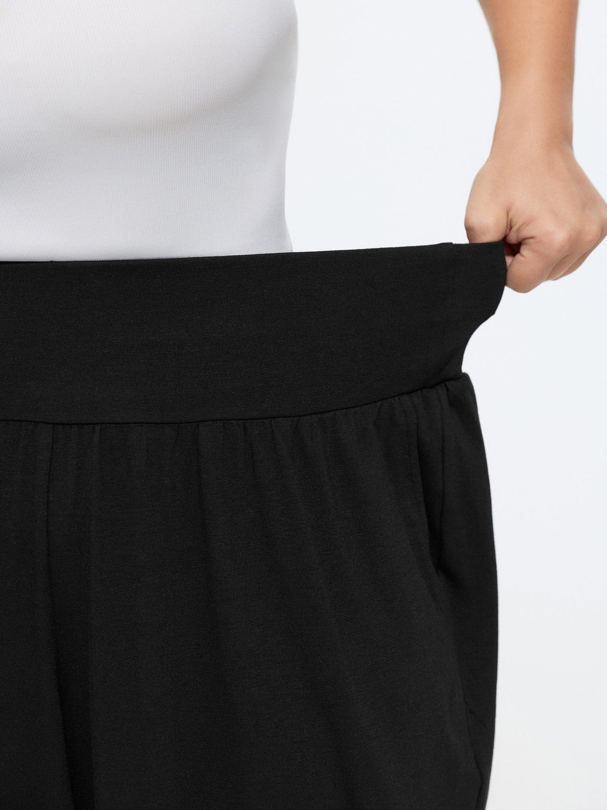 Supersoft Stretchy Side Drawstring Cropped Pants