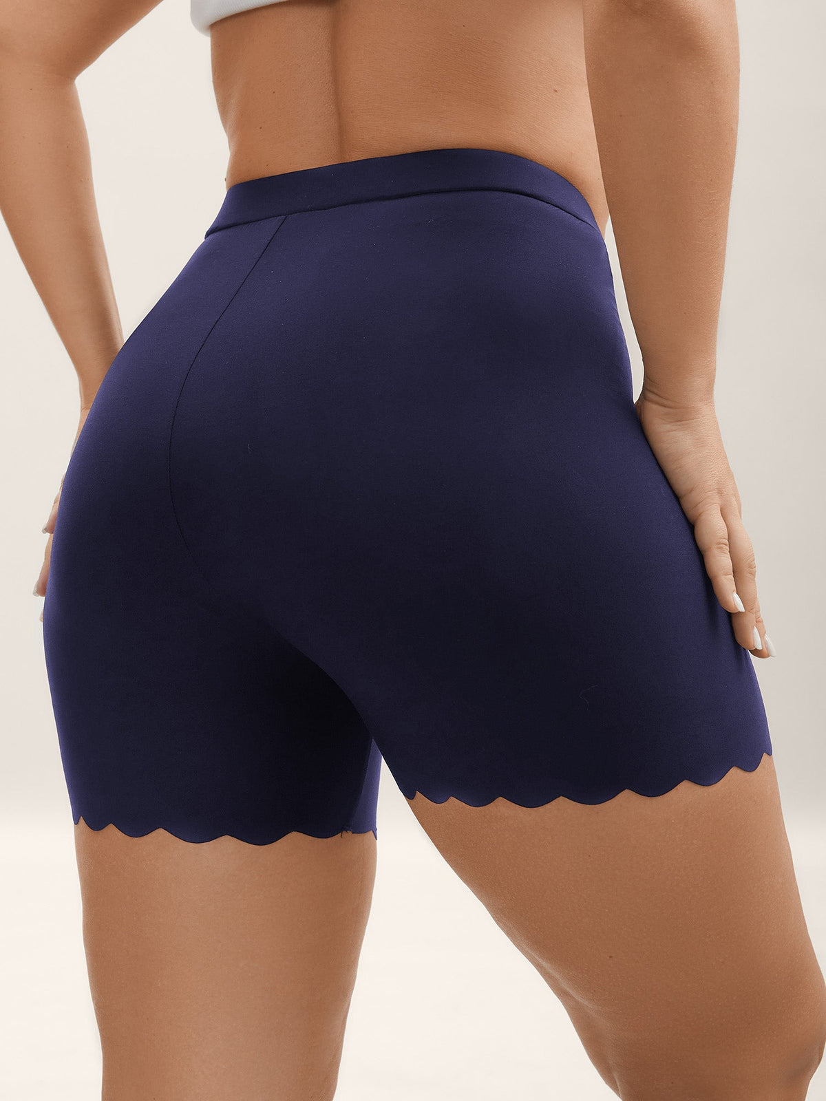 Scalloped Trim Stretchy Skinny-Fit Leggings