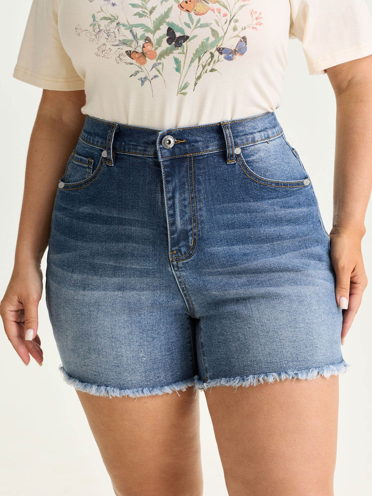 Stretchy Waist Raw Hem Straight-Leg Denim Shorts
