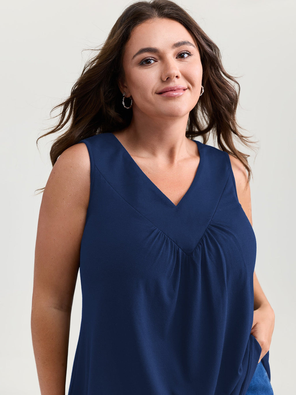 Stretchy V-Neck Pleated Tank Top