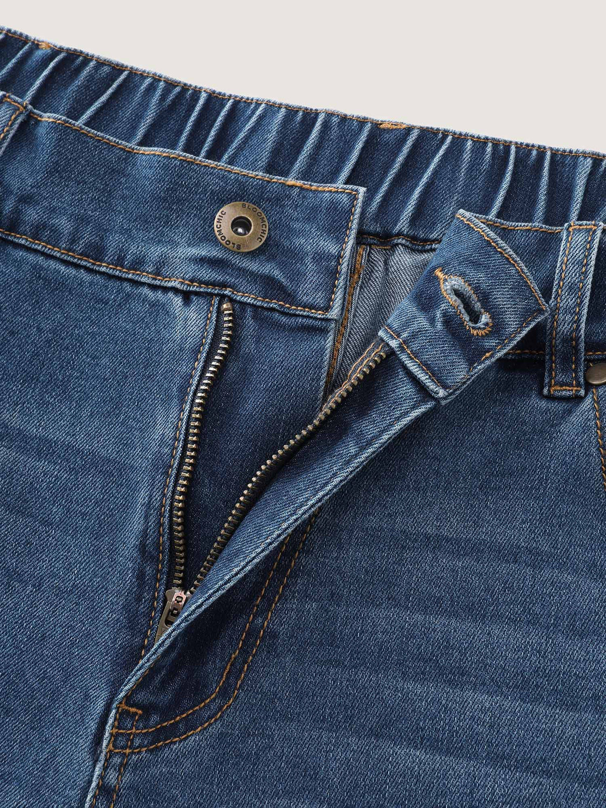 Stretchy Elastic Back Waist Wide-Leg Jeans