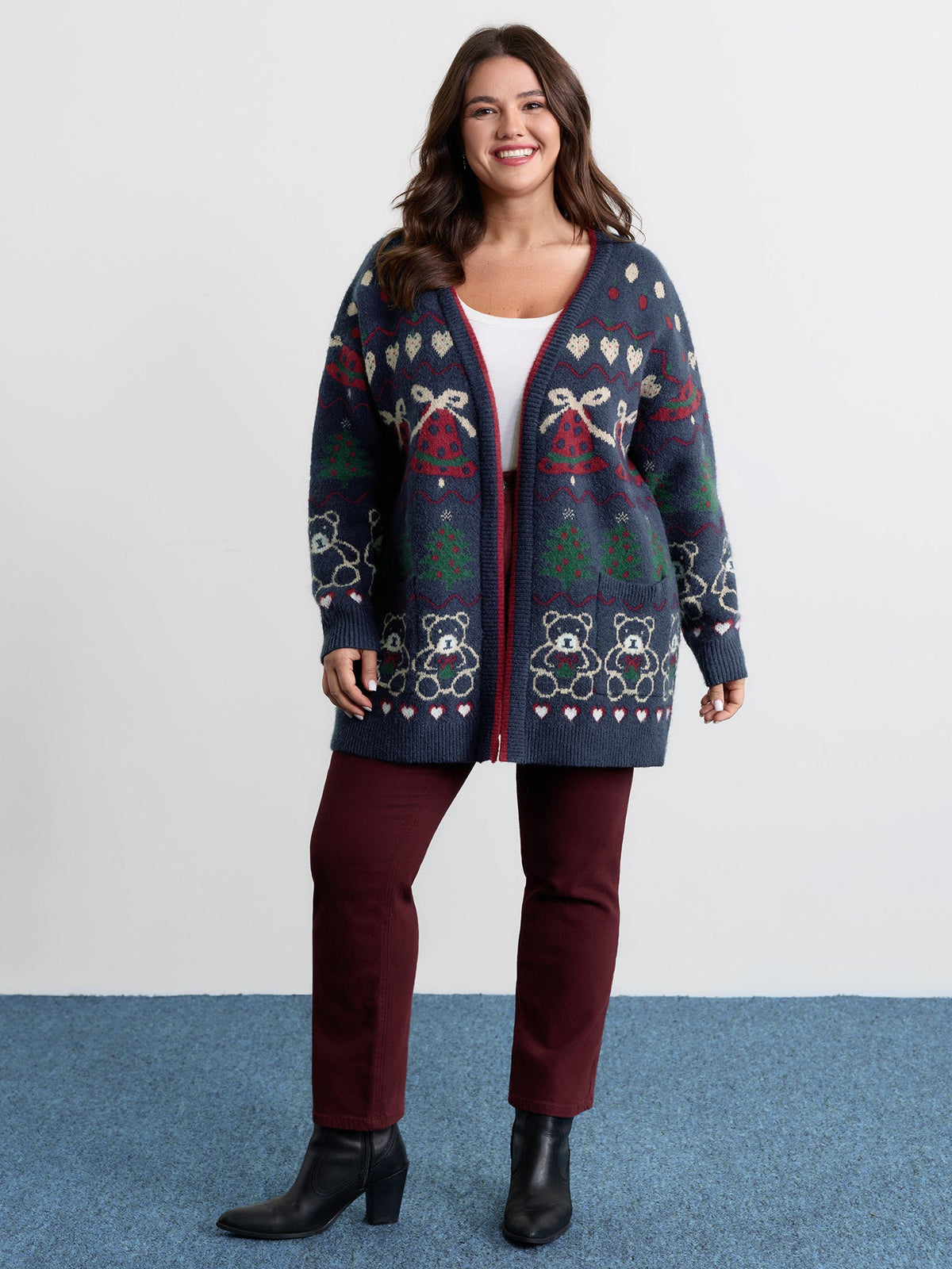 Supersoft Festive Pattern Jacquard Pockets Knit Cardigan