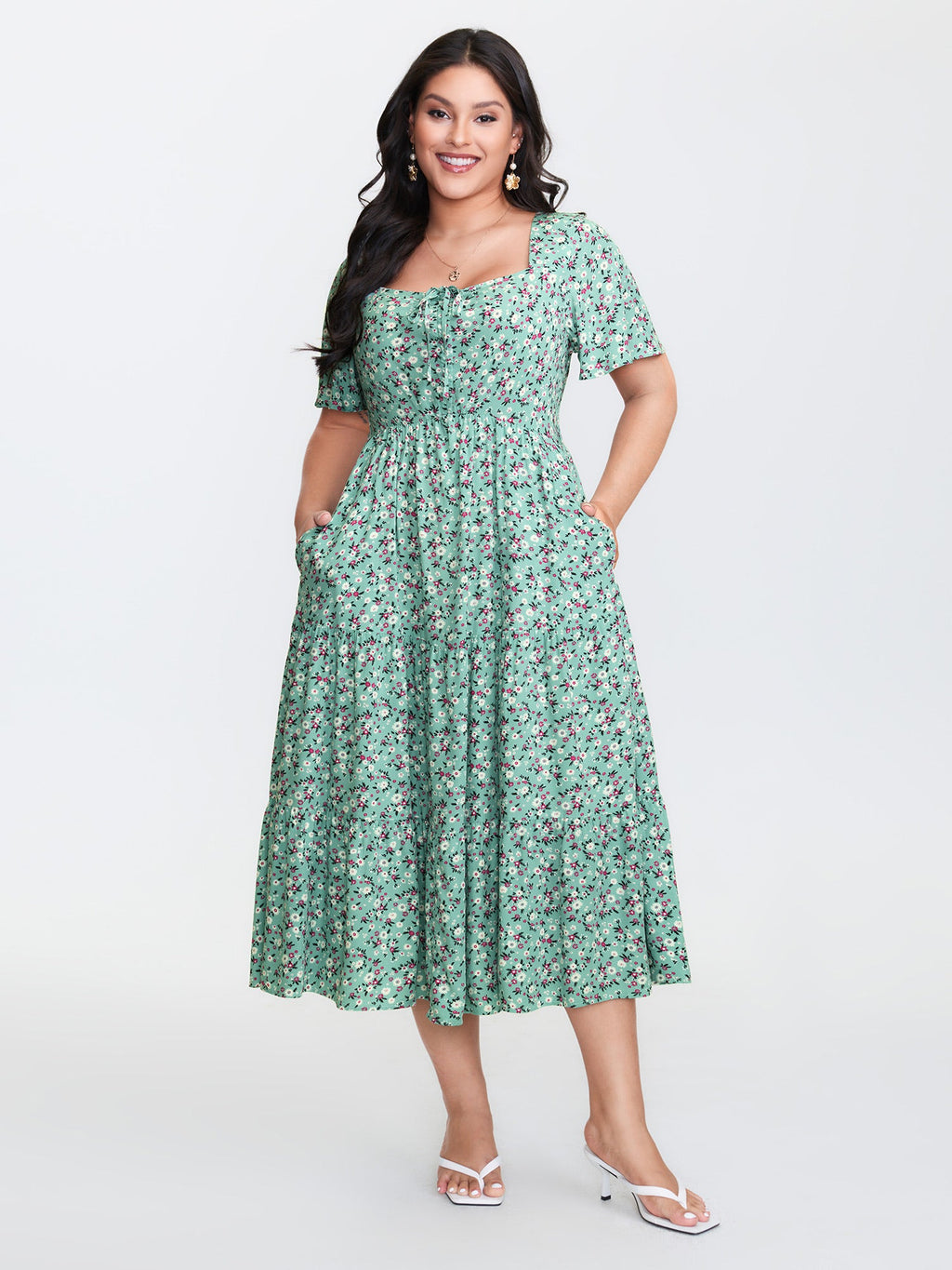 Ditsy Floral Sweetheart Drawstring Pocket Tiered Dress