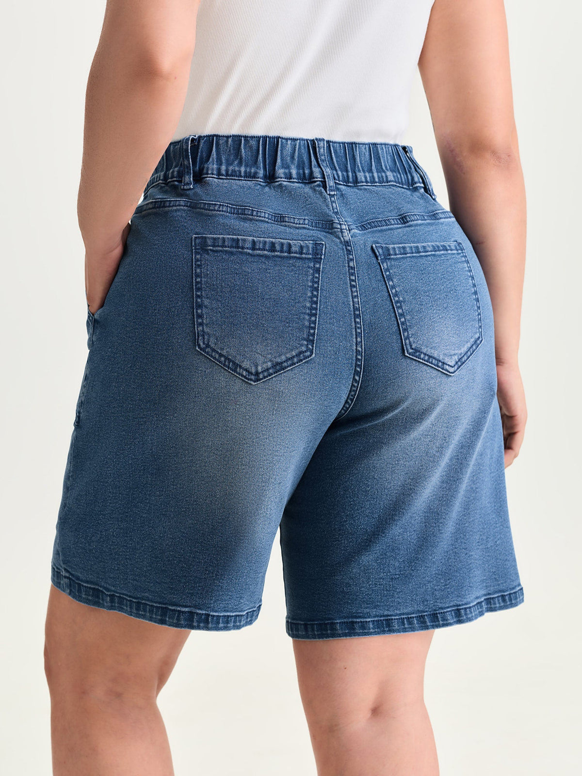 Stretchy Elastic Back Waistband Denim Shorts