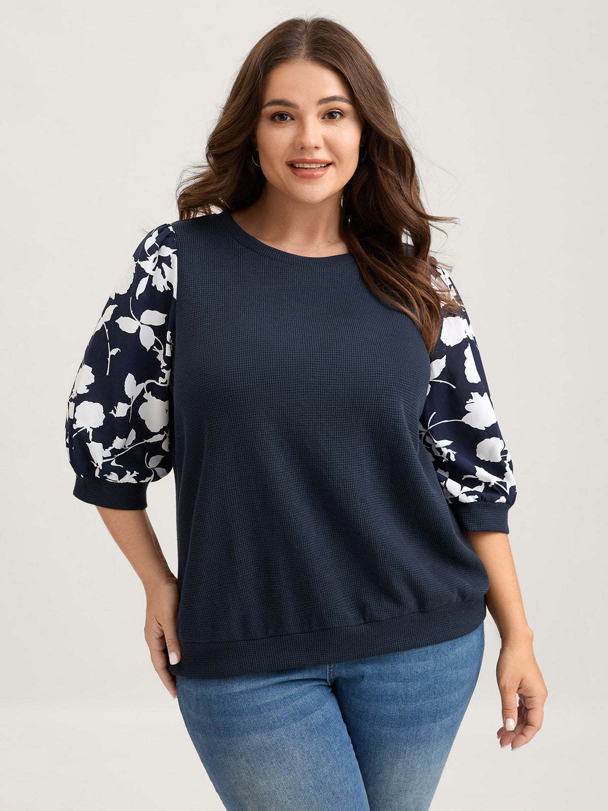 Textured Floral Puffy Sleeve Sweatshirt