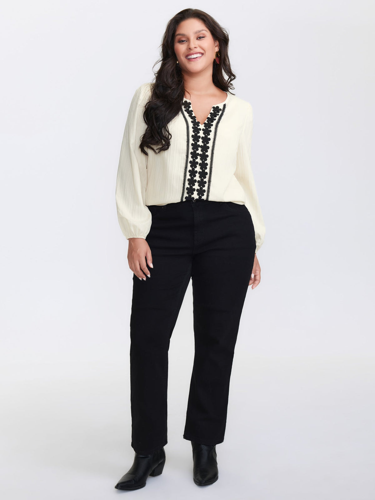 Lace Spliced Textured Lantern Sleeve Blouse