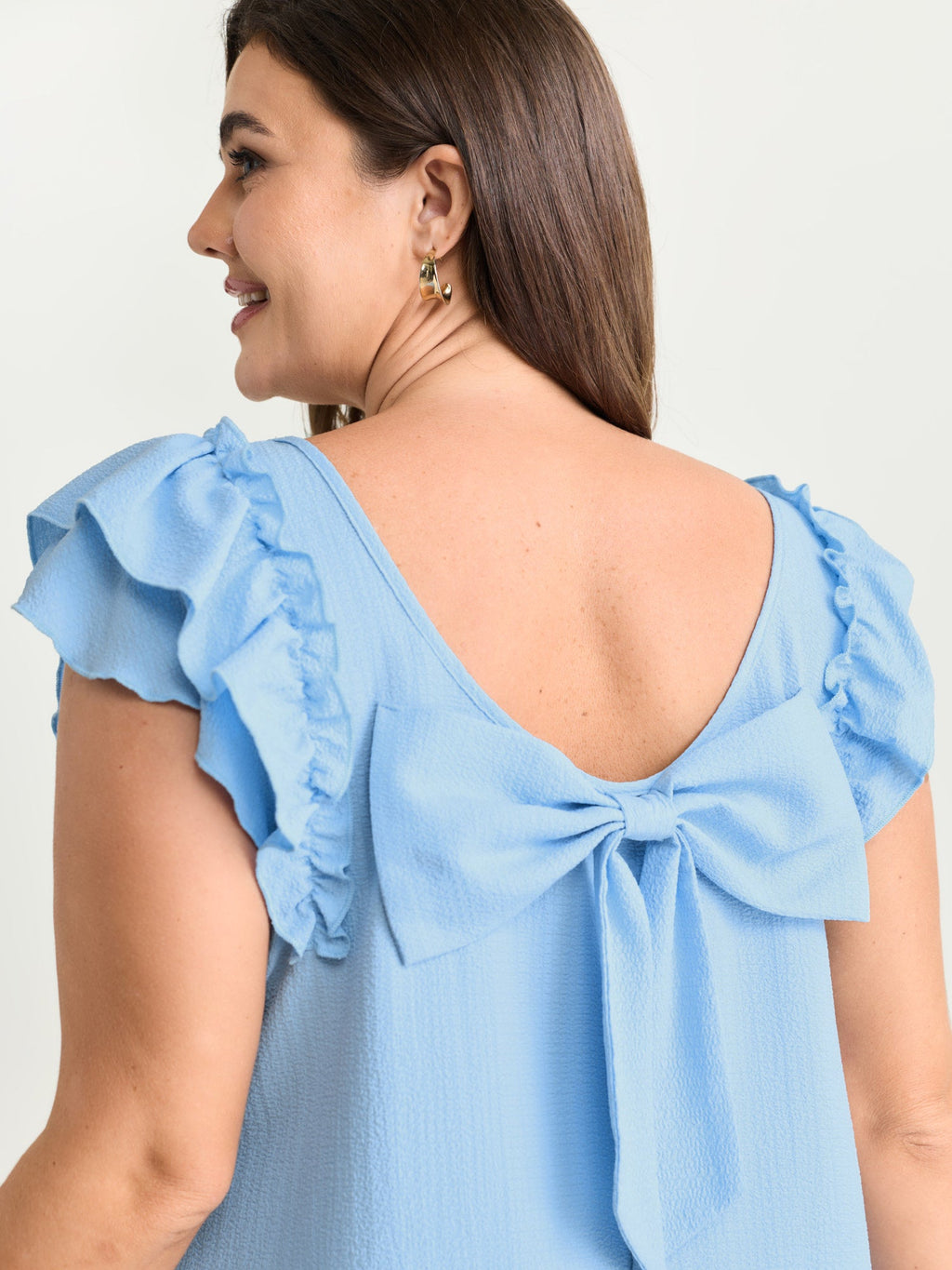 Textured Layered Flutter Sleeve Bowknot Blouse