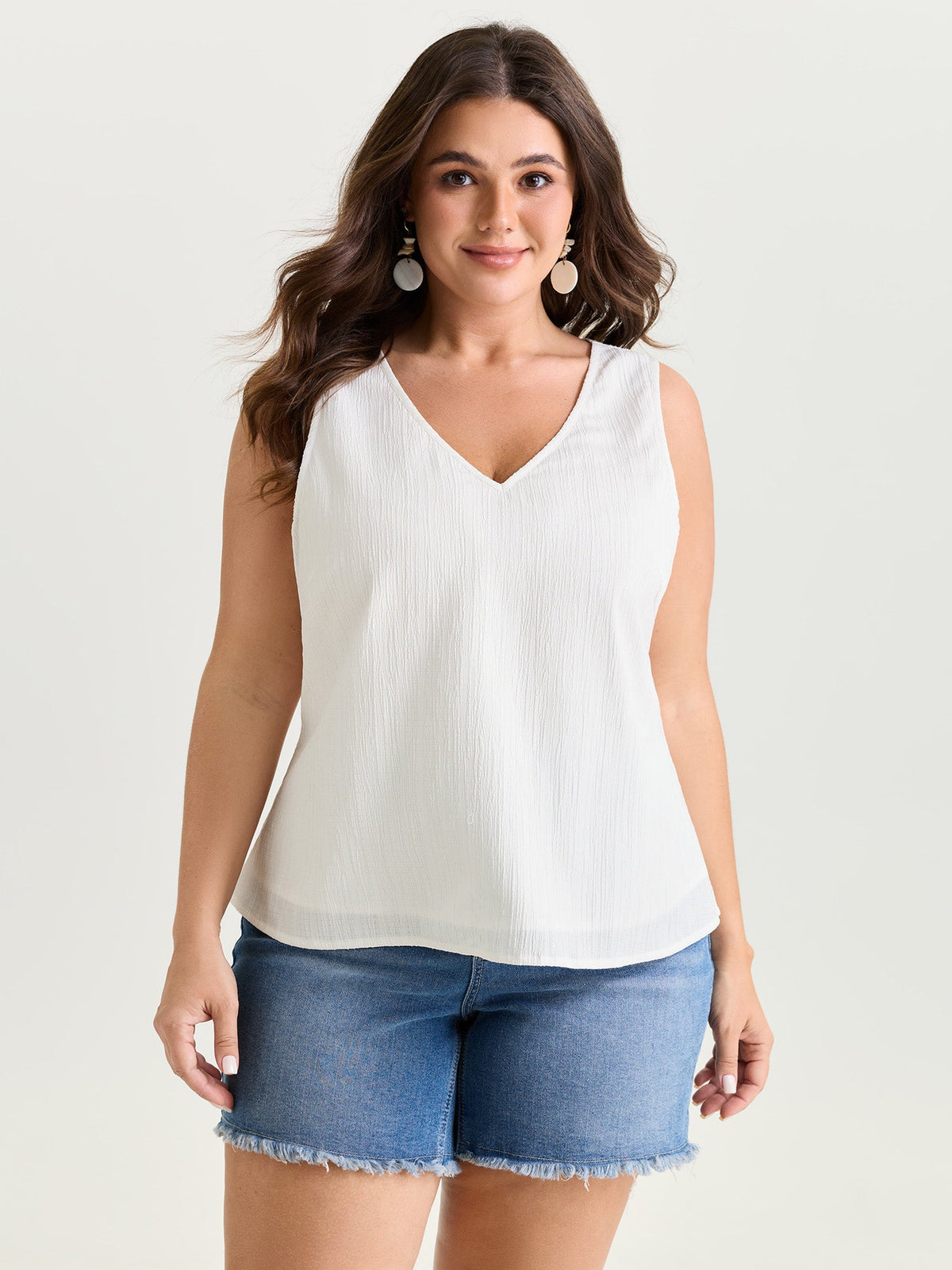 Lace Textured Sleeveless Blouse