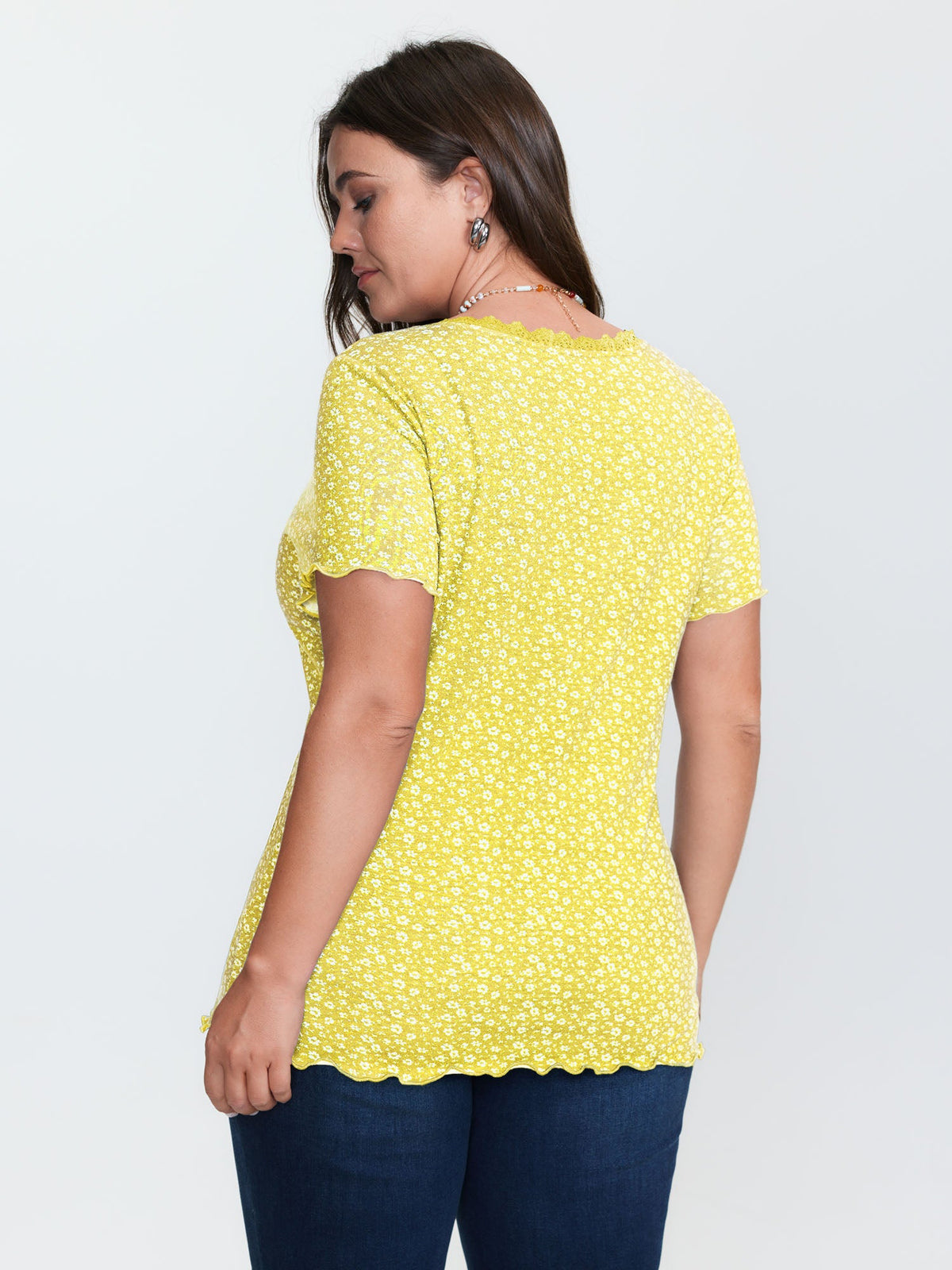 Floral Print Lace Neckline T-Shirt