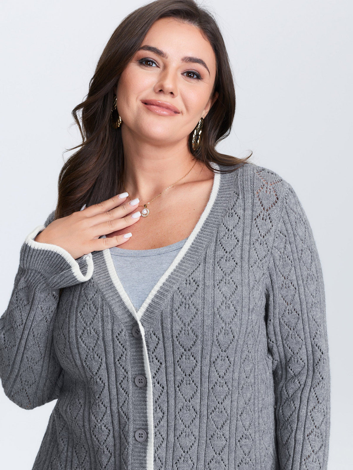 Textured Color Contrast Ruffled Hem Knit Cardigan